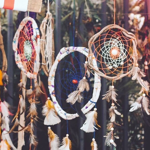 &yen; DREAM CATCHERS &yen;
Get whimsical and dreamy with us!  Perfect addition to any bedroom.  Keep the good dreams &amp; catch all the rest.  Sleep well and lay your worries to rest! 🙏🏼💫🌙