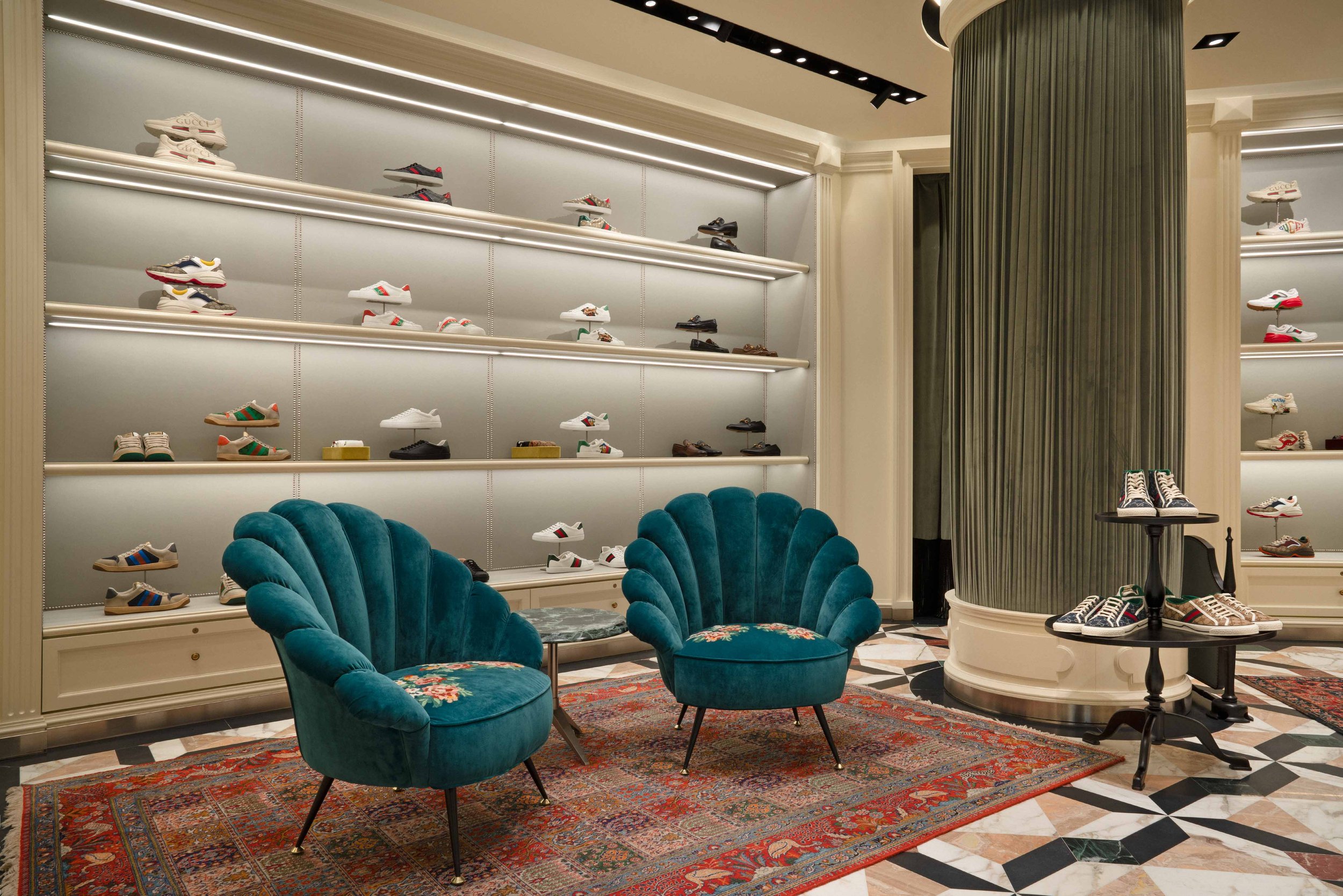 GUCCI STORE ATHENS