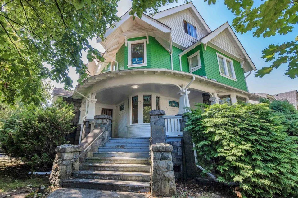 Character heritage fixer-upper home in Vancouver