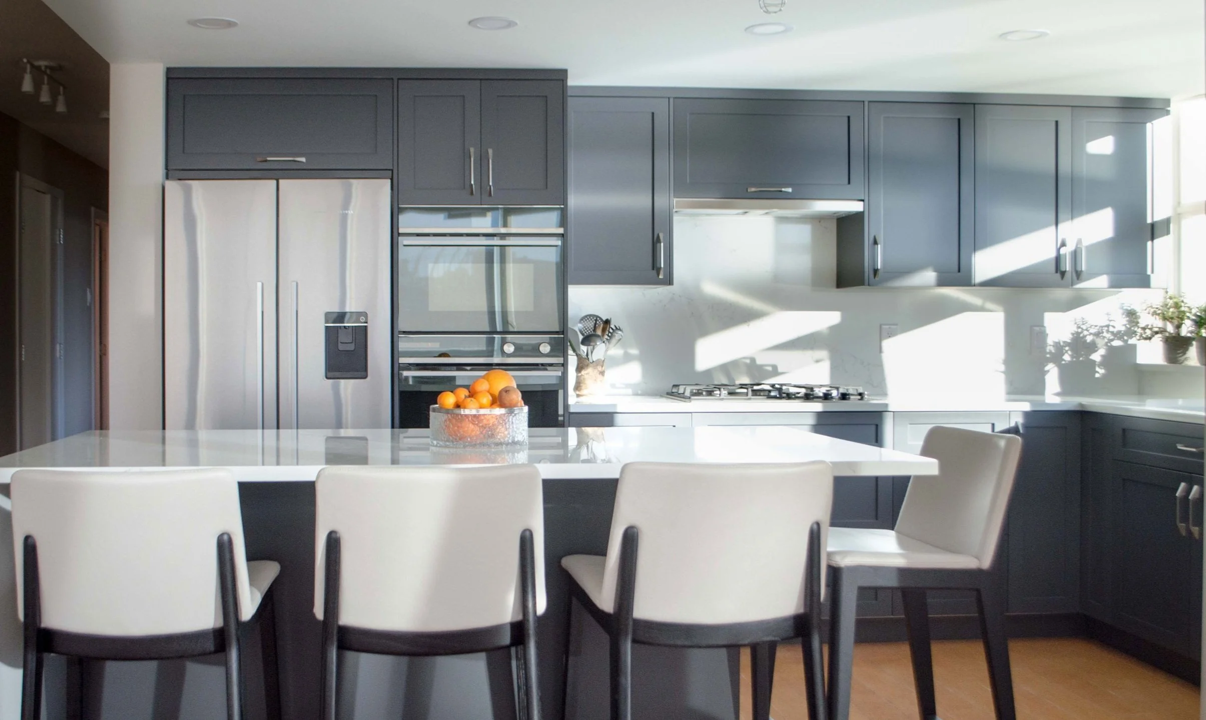 Modern interior full home remodel – Roka Projects renovation example