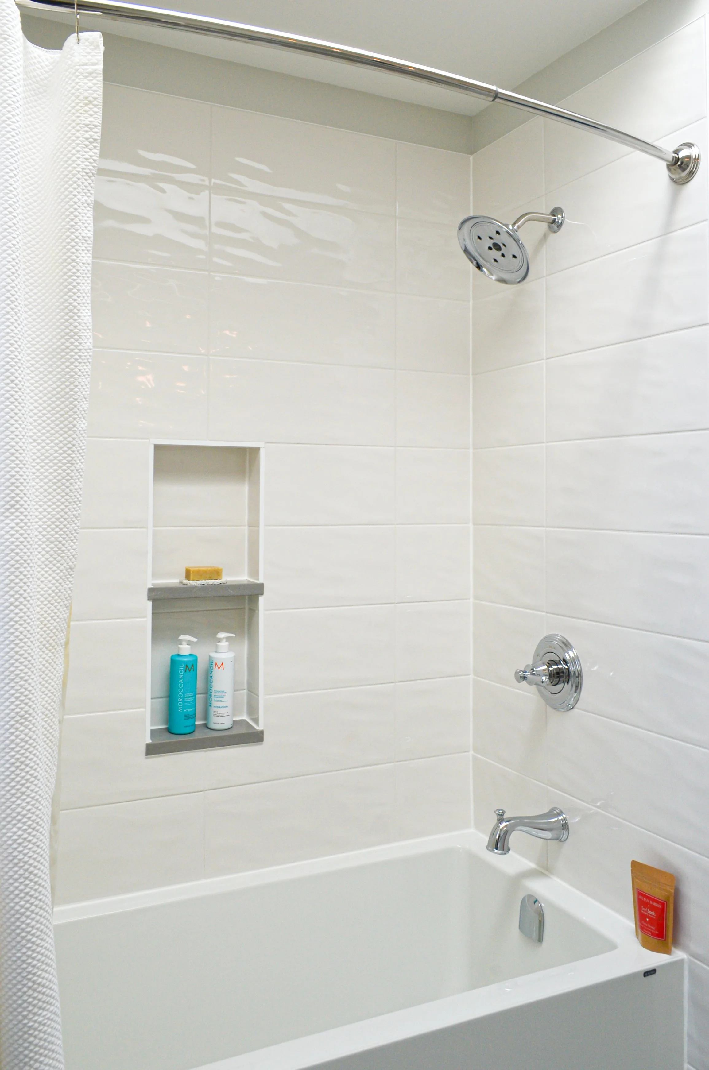 Roka_Cloverdale_Bathroom-7.jpg