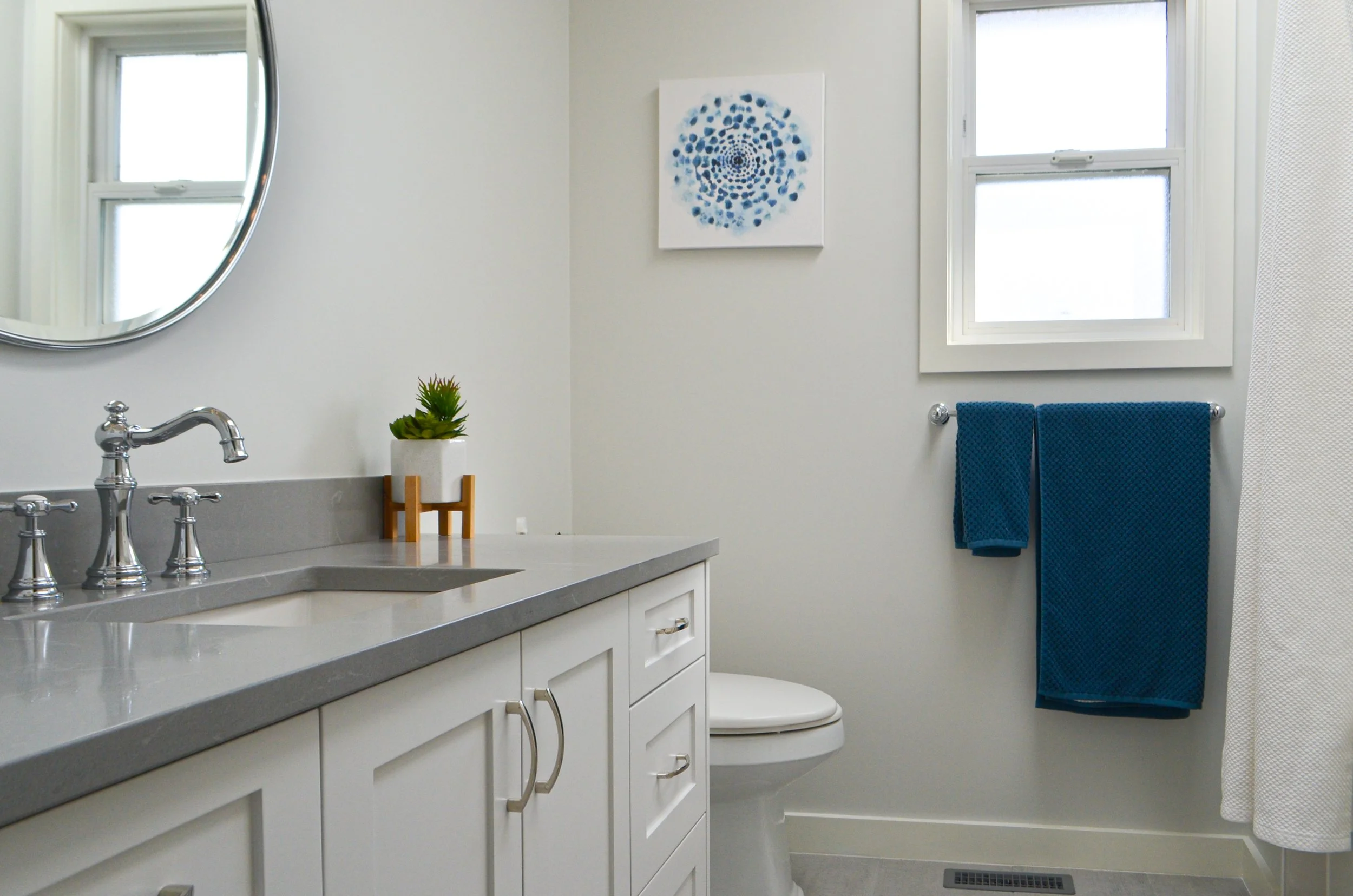 Roka_Cloverdale_Bathroom-15.jpg