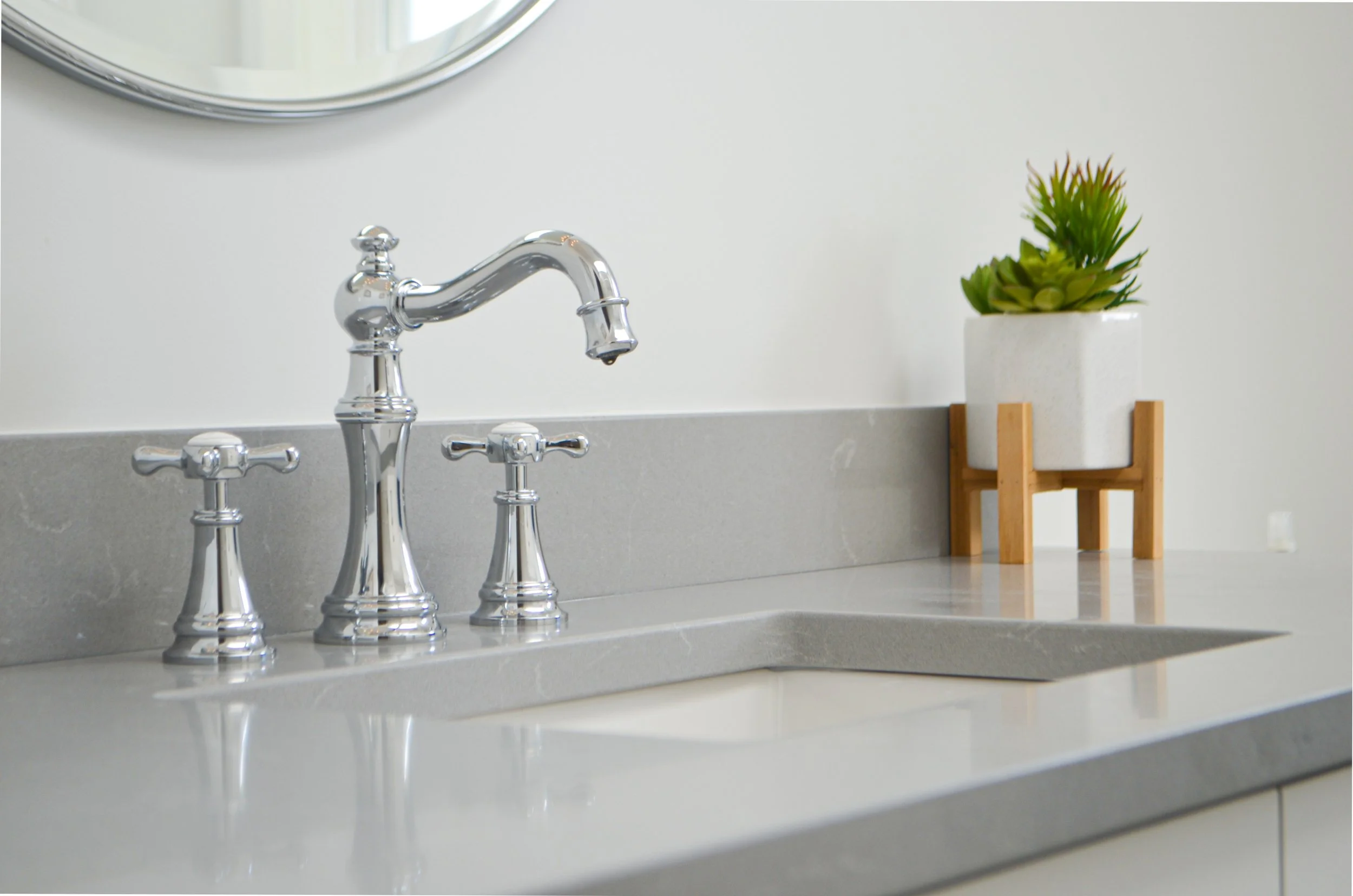 Roka_Cloverdale_Bathroom-22.jpg