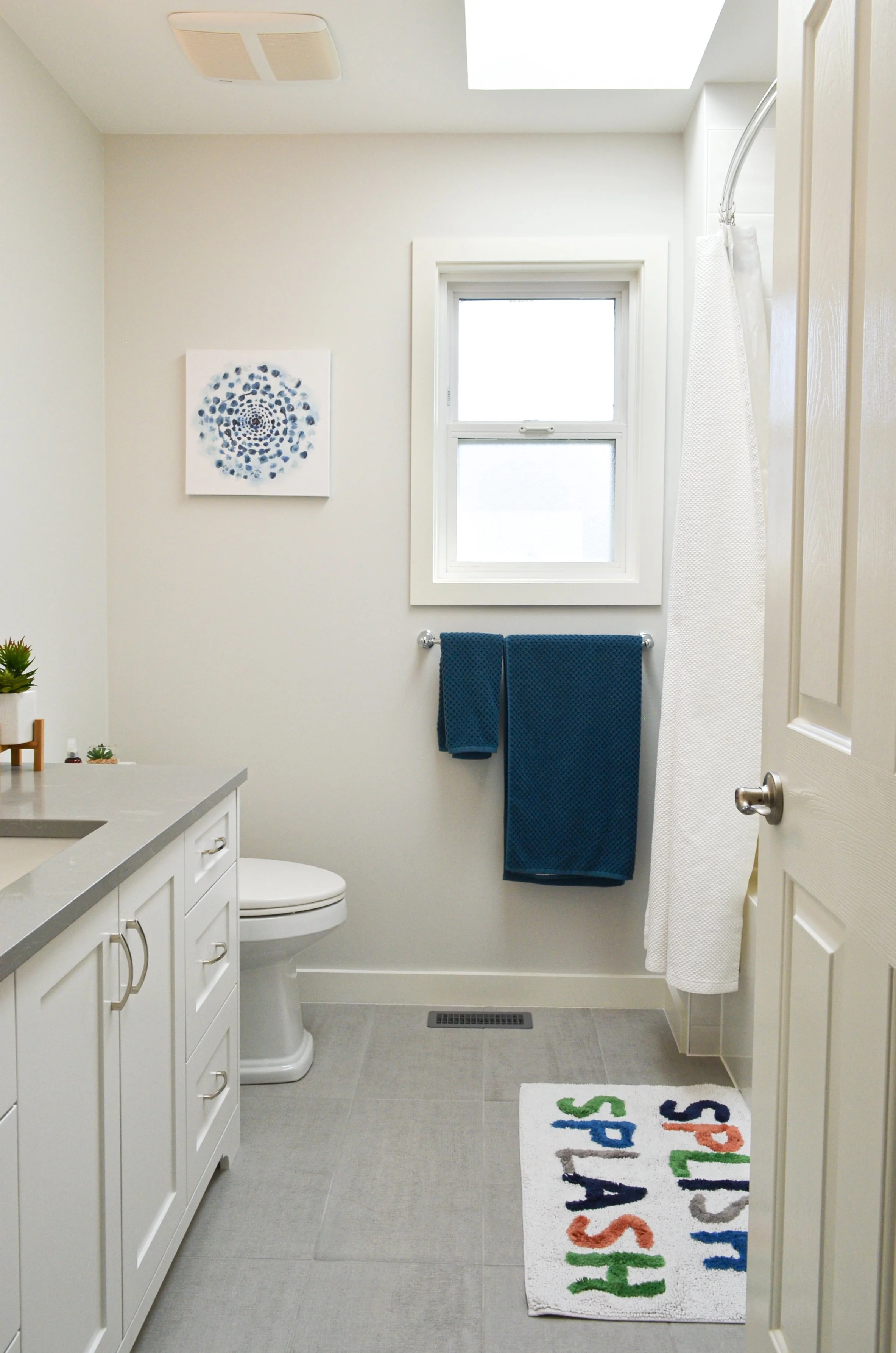 Roka_Cloverdale_Bathroom-26.jpg