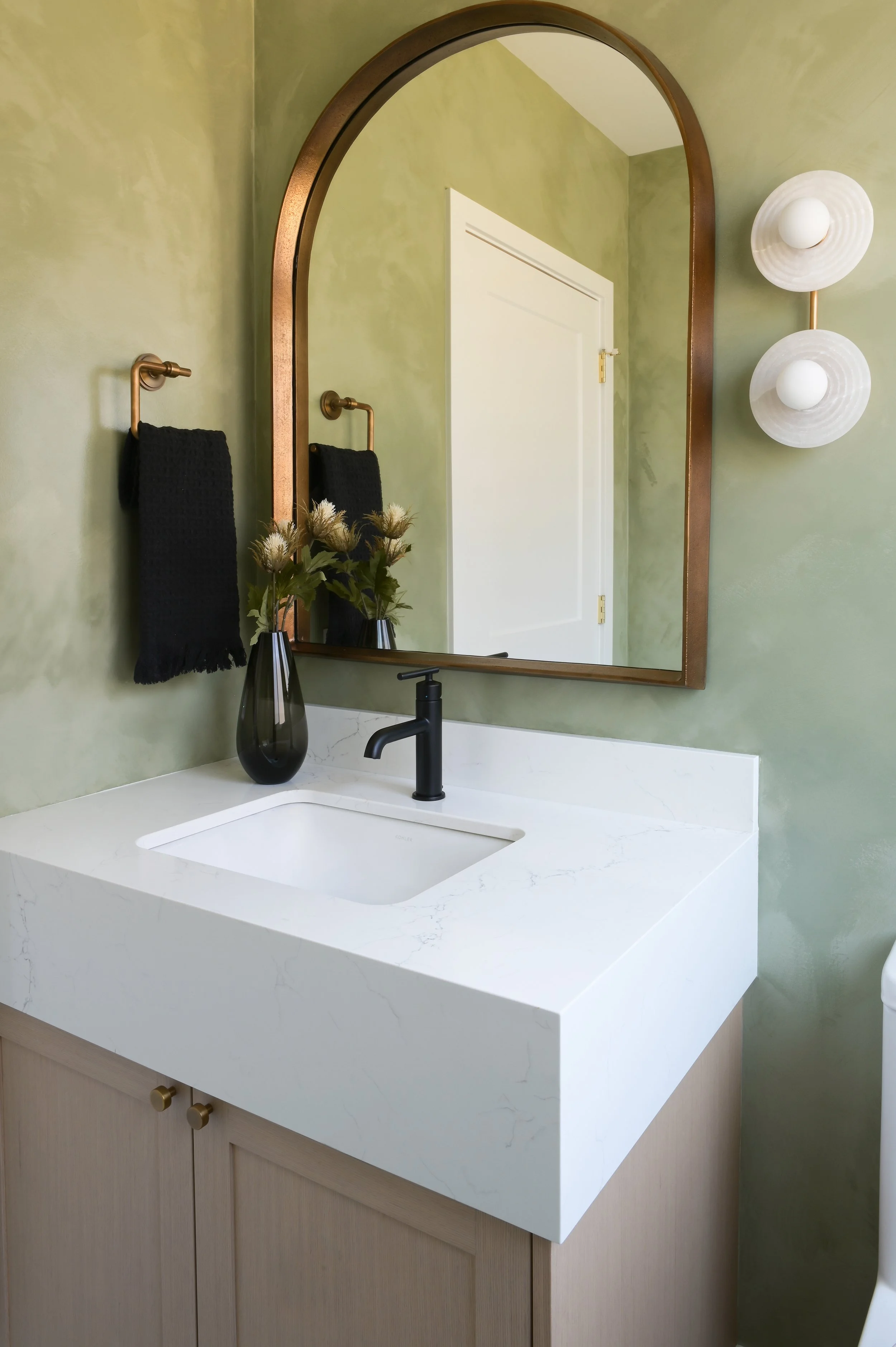 burnaby-open-concept-full-home-renovation - After - 25.jpg