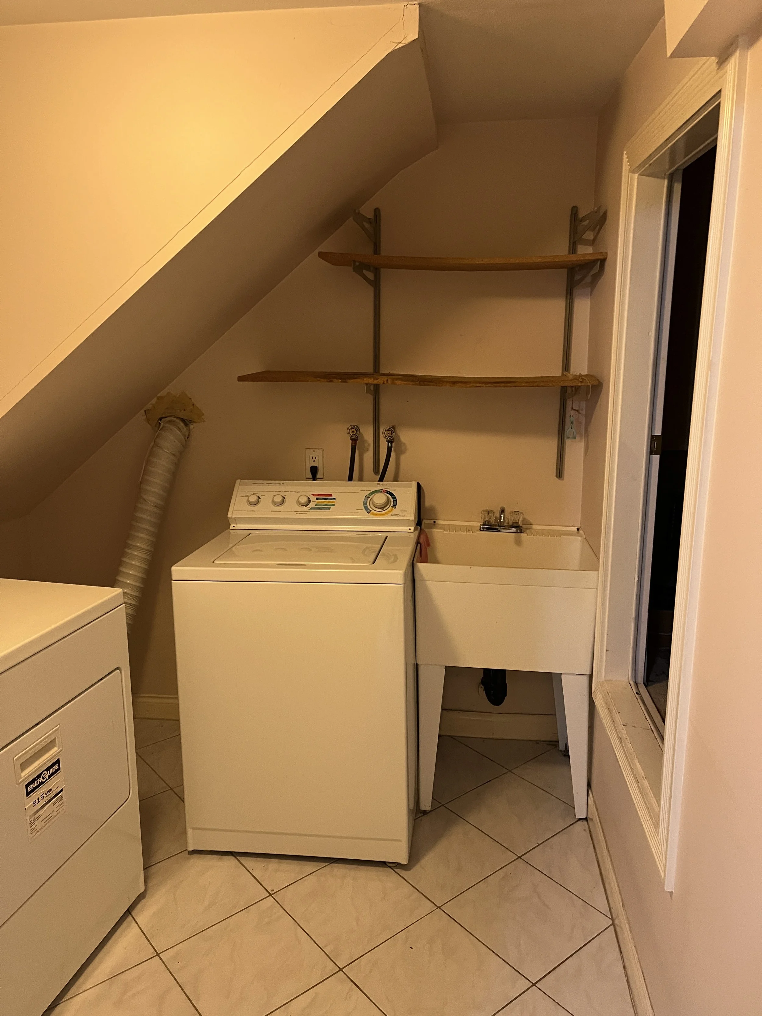 burnaby-open-concept-full-home-renovation - Before - 12.jpg