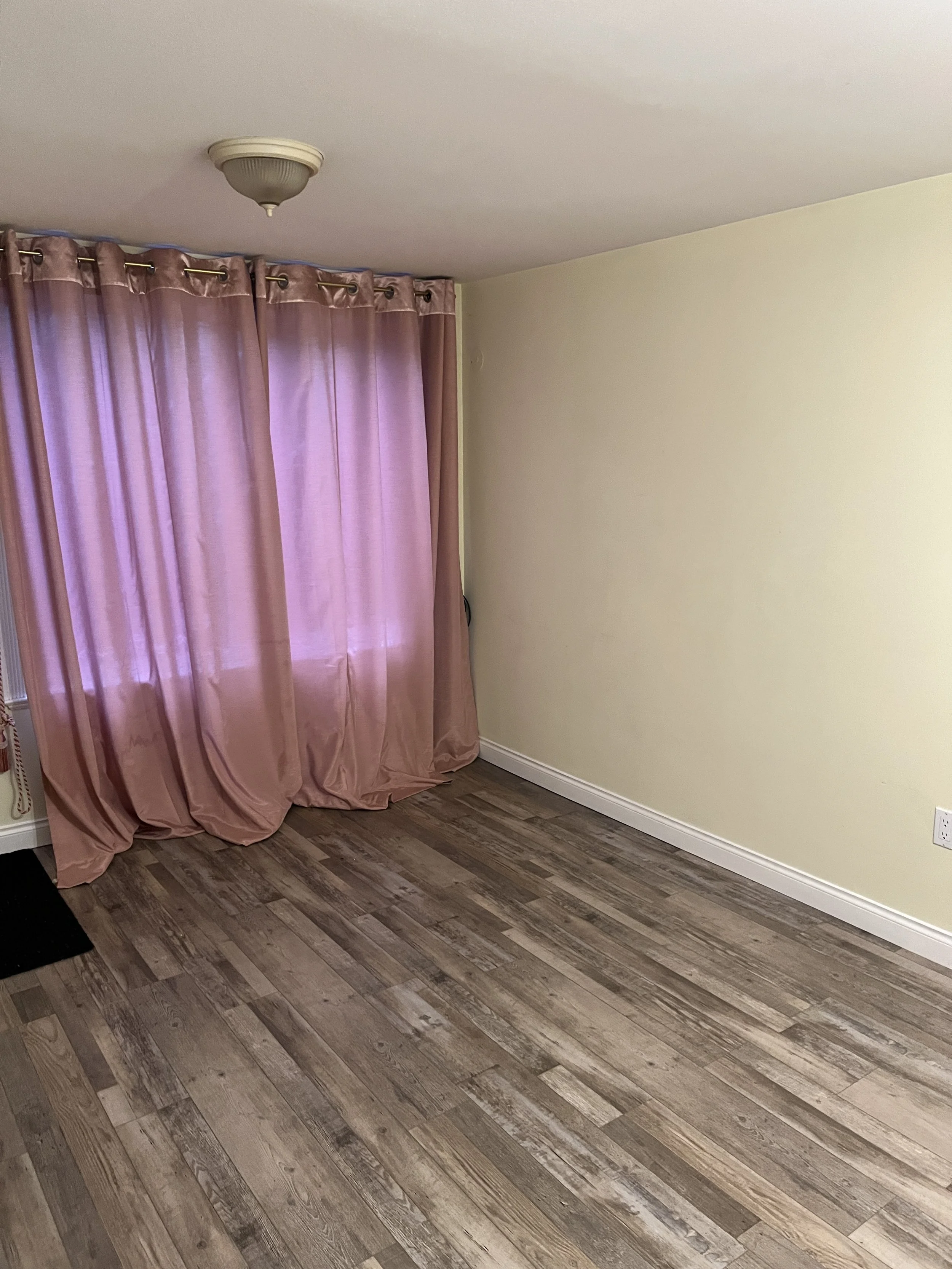 burnaby-open-concept-full-home-renovation - Before - 23.jpg