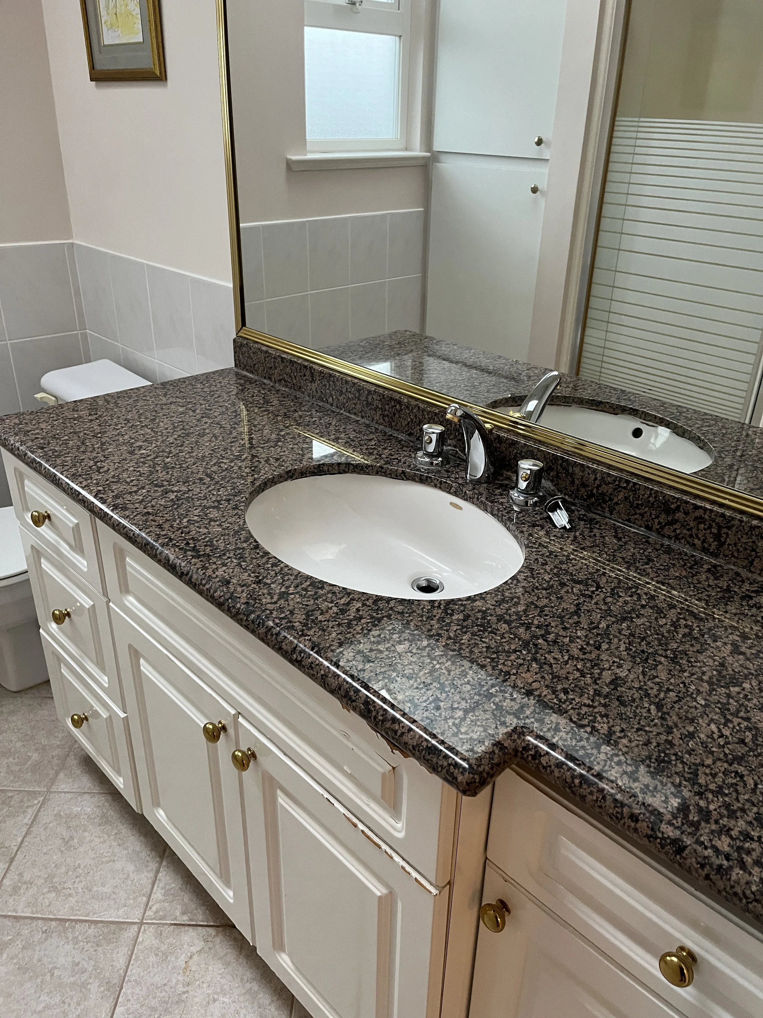 burnaby-open-concept-full-home-renovation - Before - 31.jpg