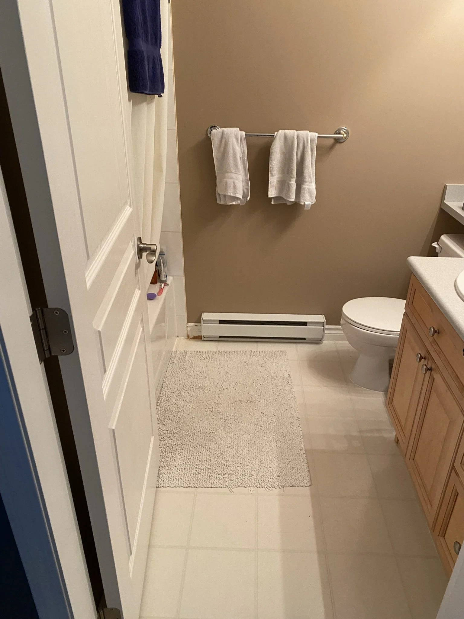 surrey-three-bathroom-refresh - Before - 04.jpeg