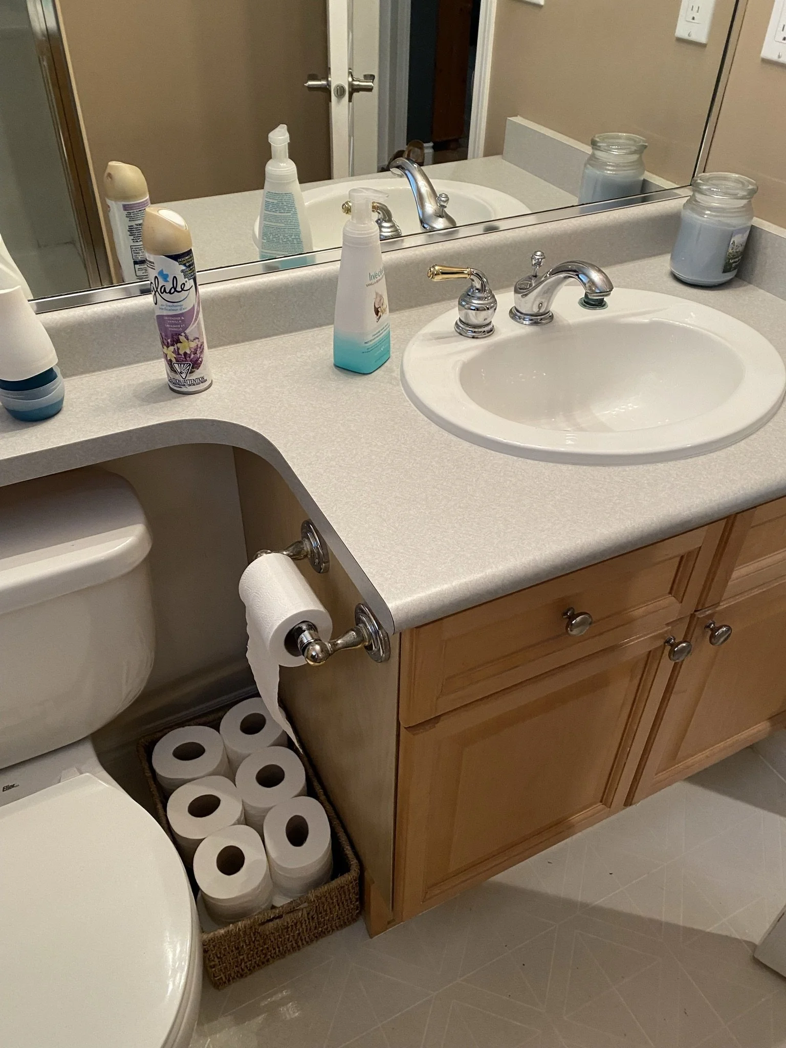 surrey-three-bathroom-refresh - Before - 10.jpeg