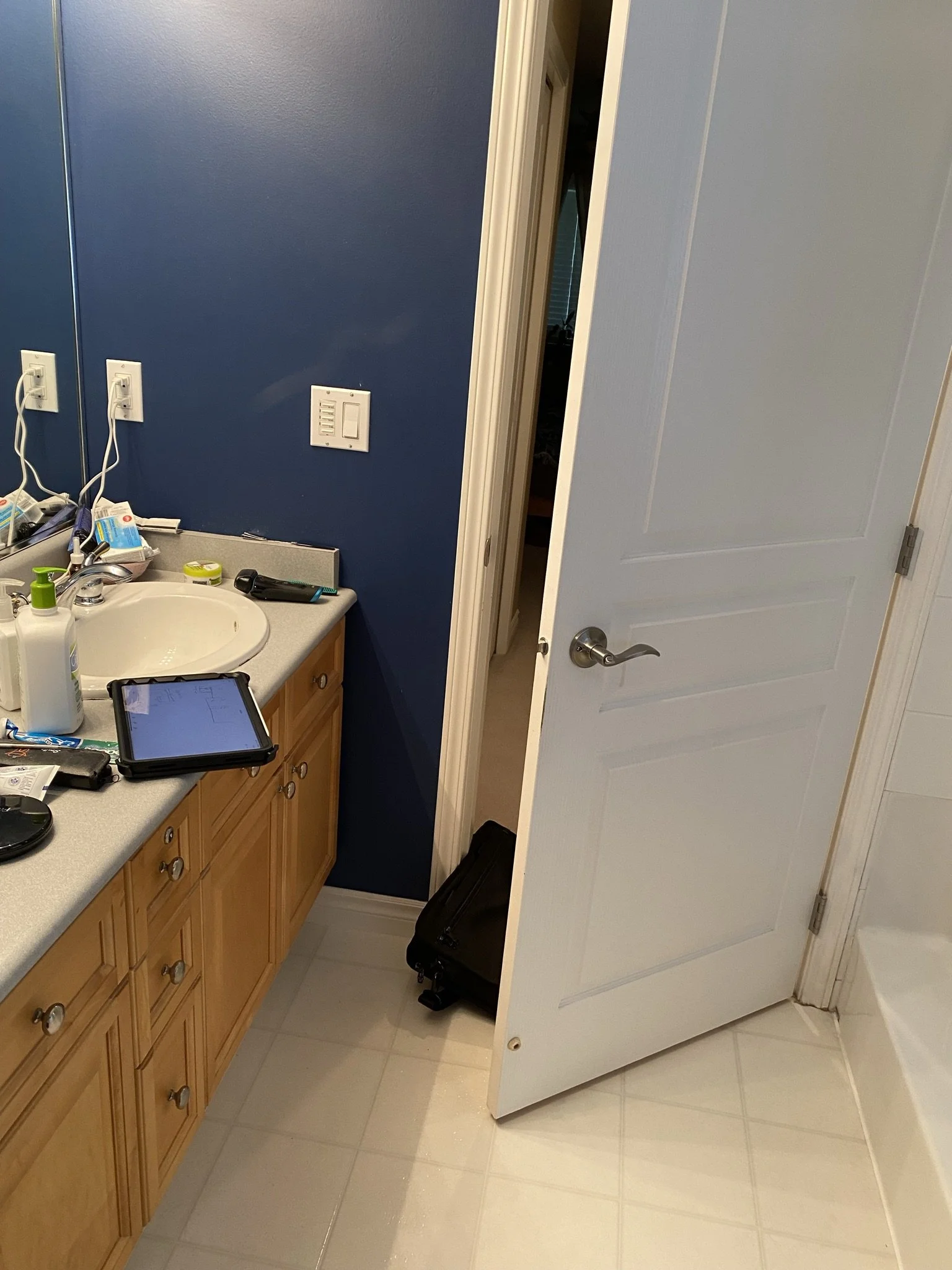 surrey-three-bathroom-refresh - Before - 18.jpeg