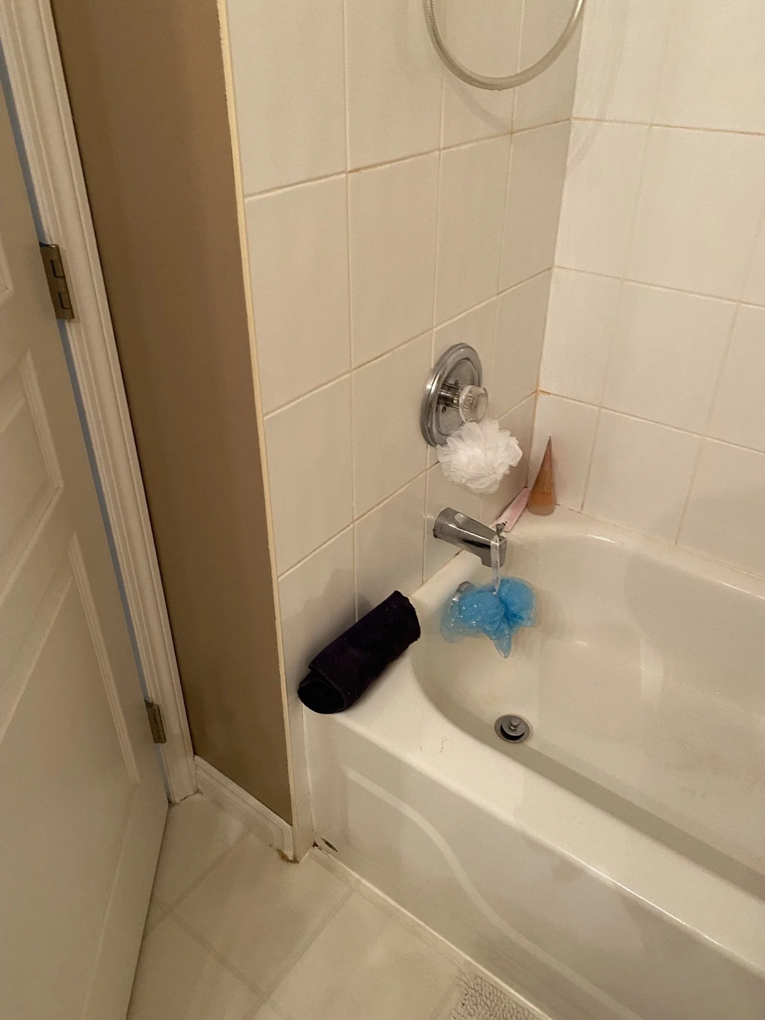 surrey-three-bathroom-refresh - Before - 25.jpeg