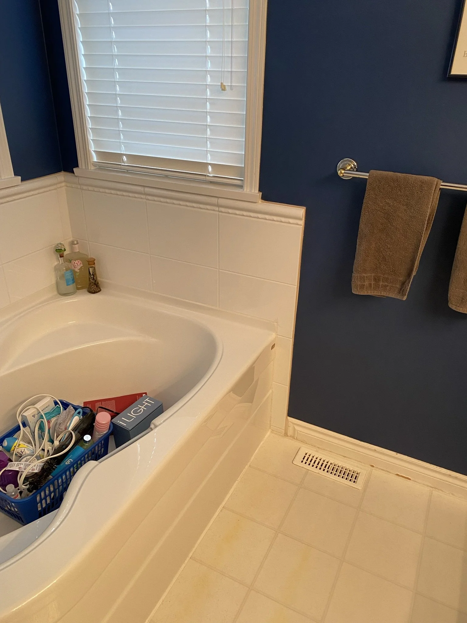 surrey-three-bathroom-refresh - Before - 31.jpeg