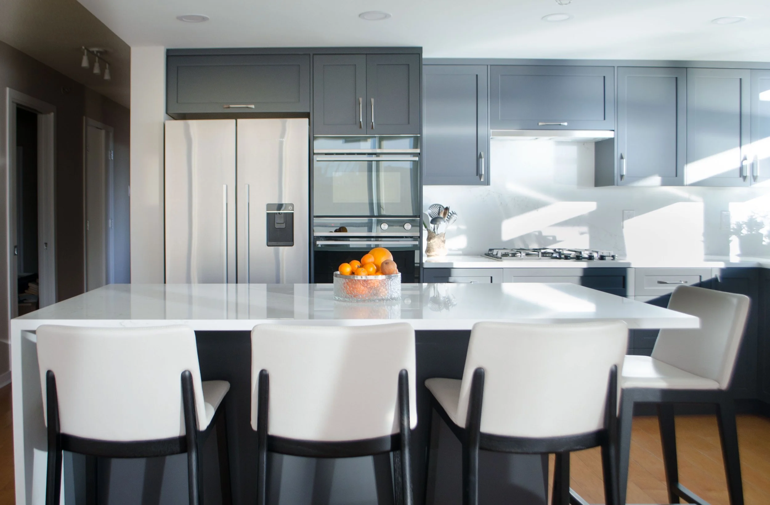 false-creek-condo-renovation - After - 02.jpg