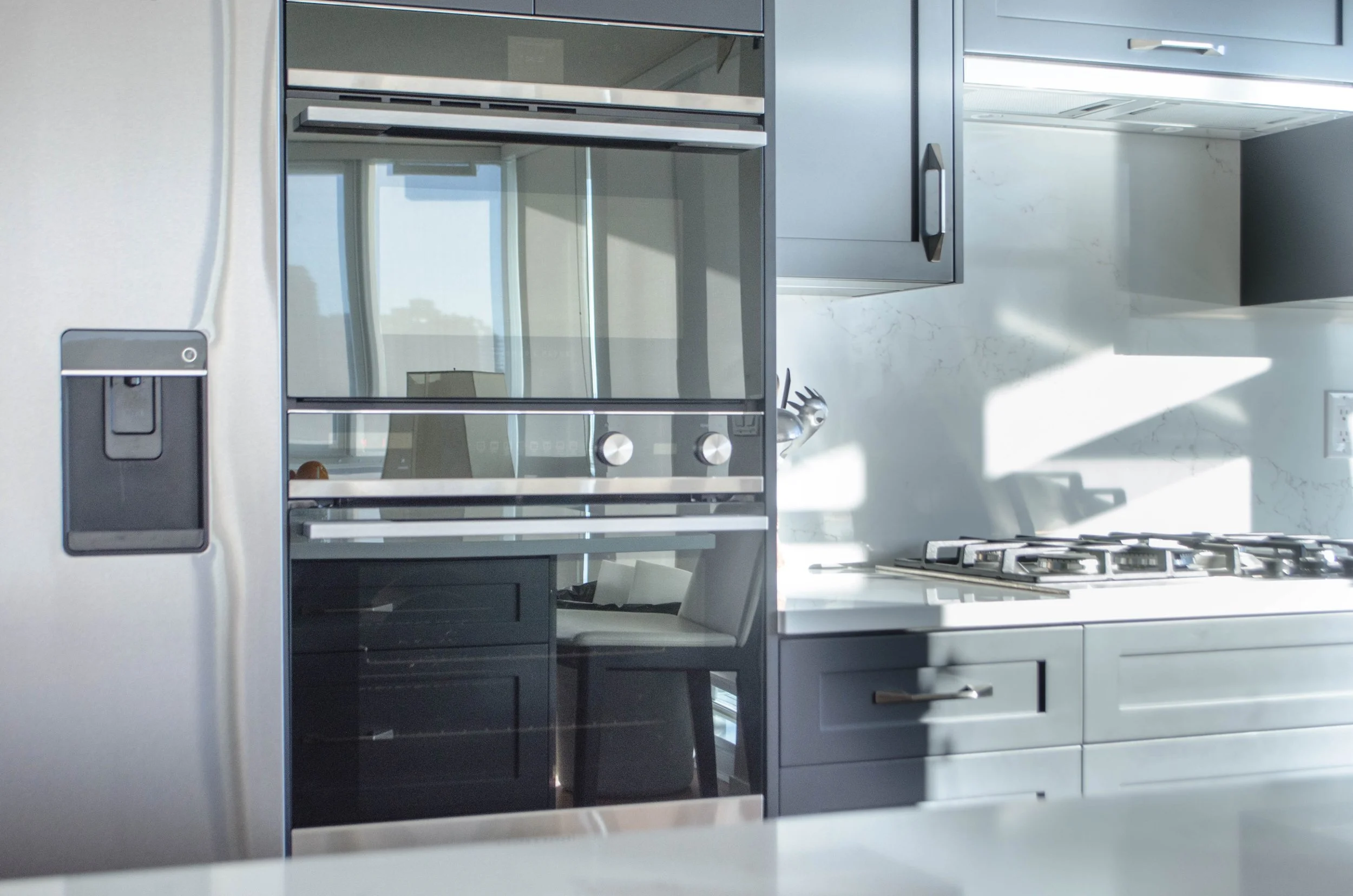 false-creek-condo-renovation - After - 08.jpg