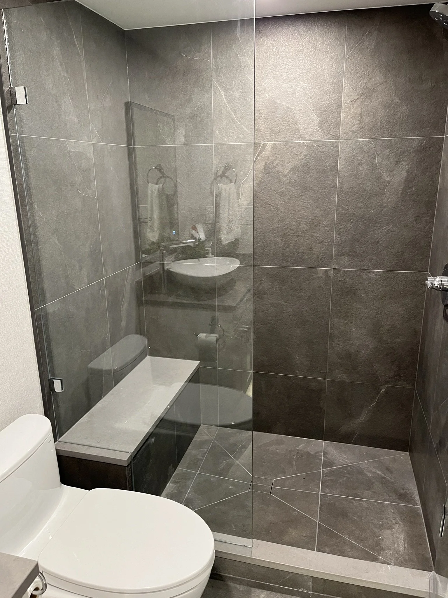 false-creek-condo-renovation - After - 56.jpg