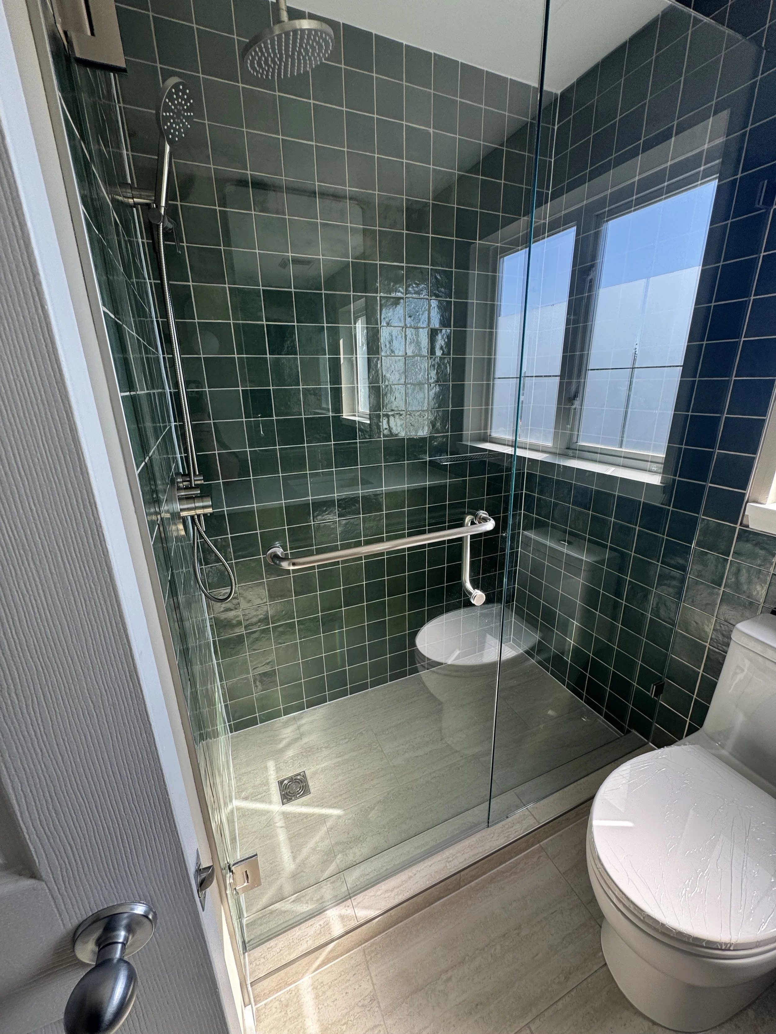east-vancouver-bathroom-renovation - After - 03.jpg