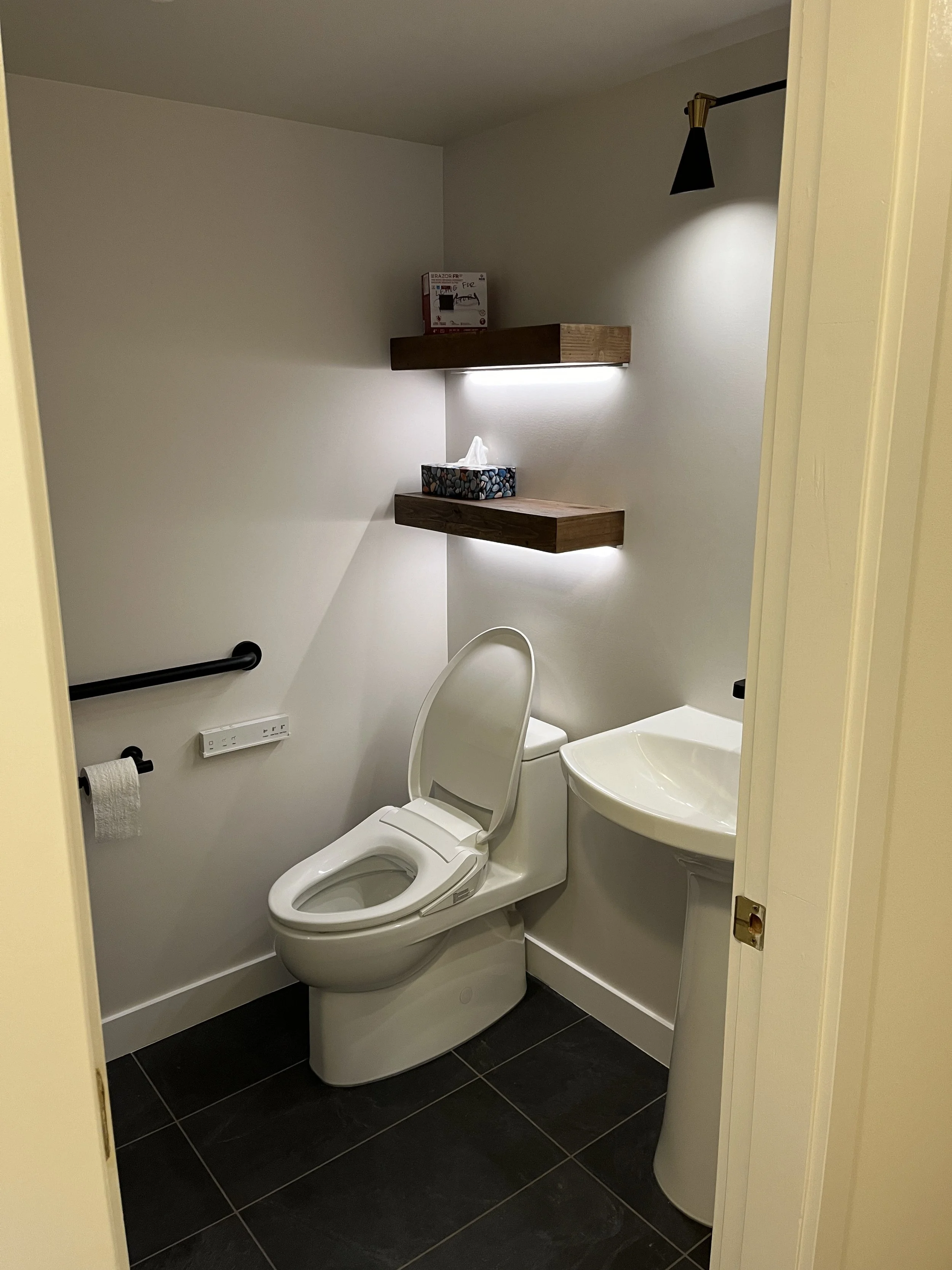 vancouver-condo-renovation-aging-in-place - After - 03.jpg