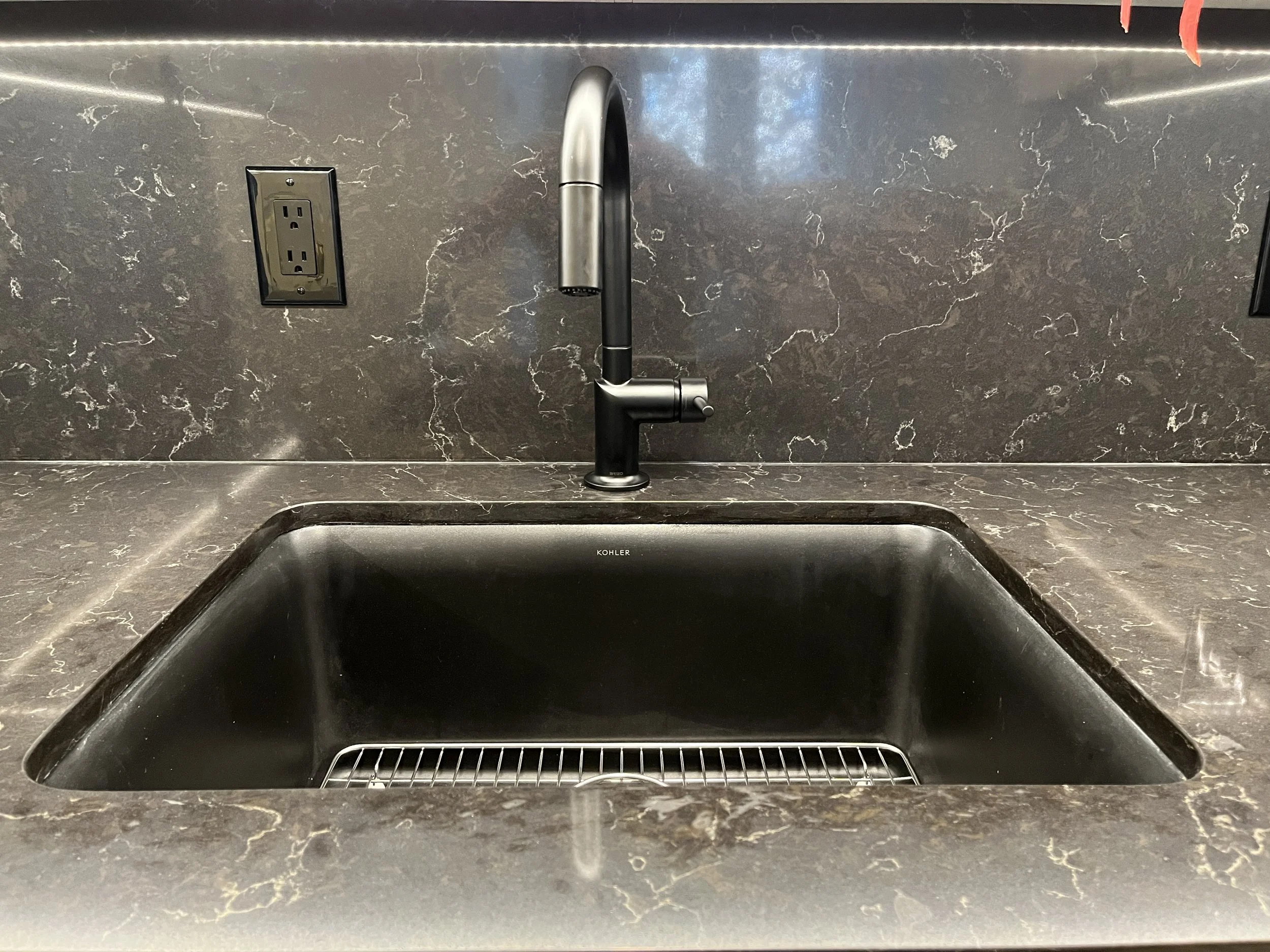 vancouver-condo-renovation-aging-in-place - After - 05.jpg
