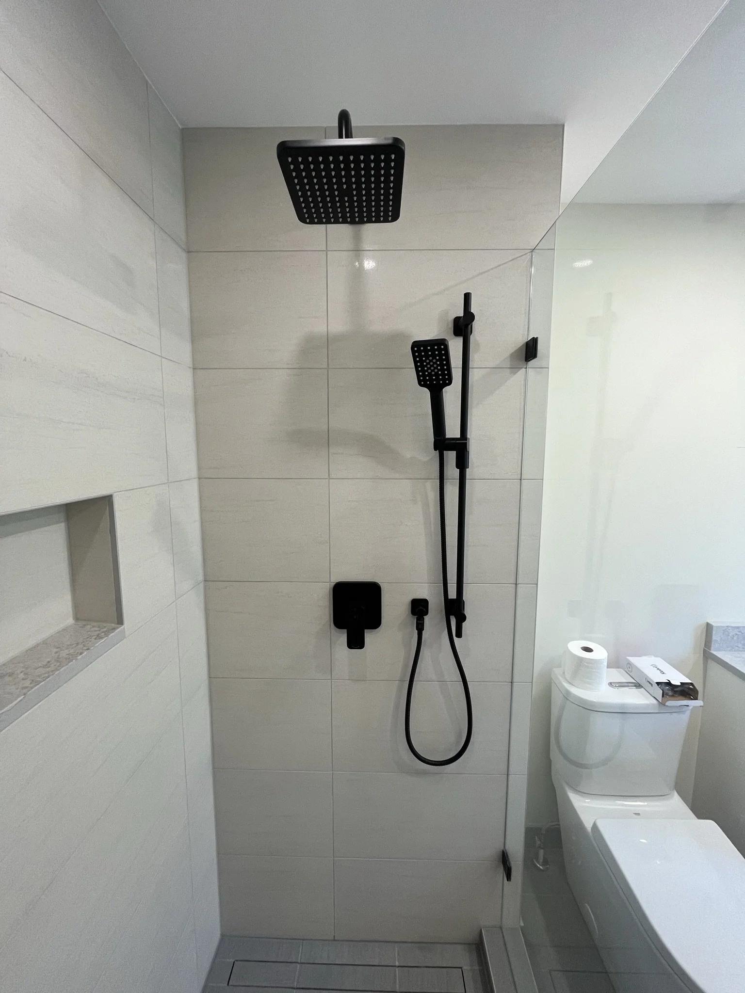 lynn-valley-townhouse-ensuite-conversion - After - 04.jpg