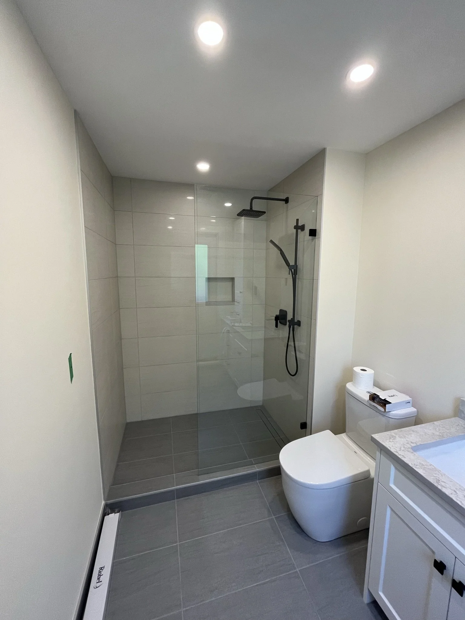lynn-valley-townhouse-ensuite-conversion - After - 05.jpg