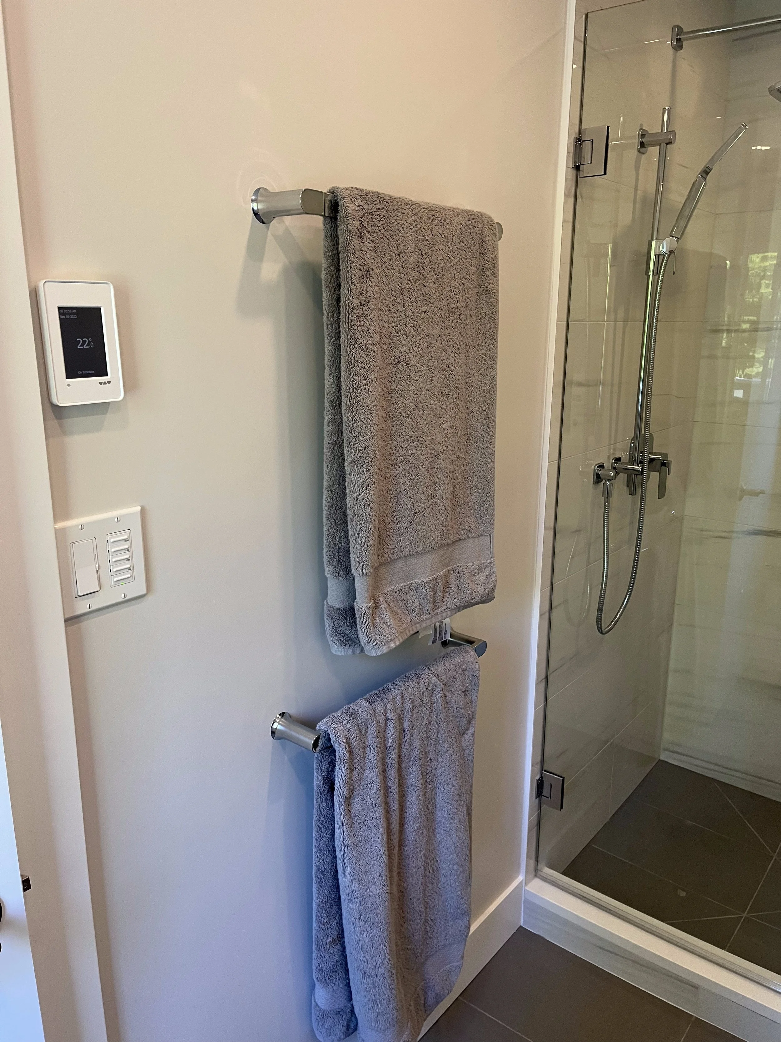 lynn-valley-townhouse-ensuite-conversion - After - 11.jpg