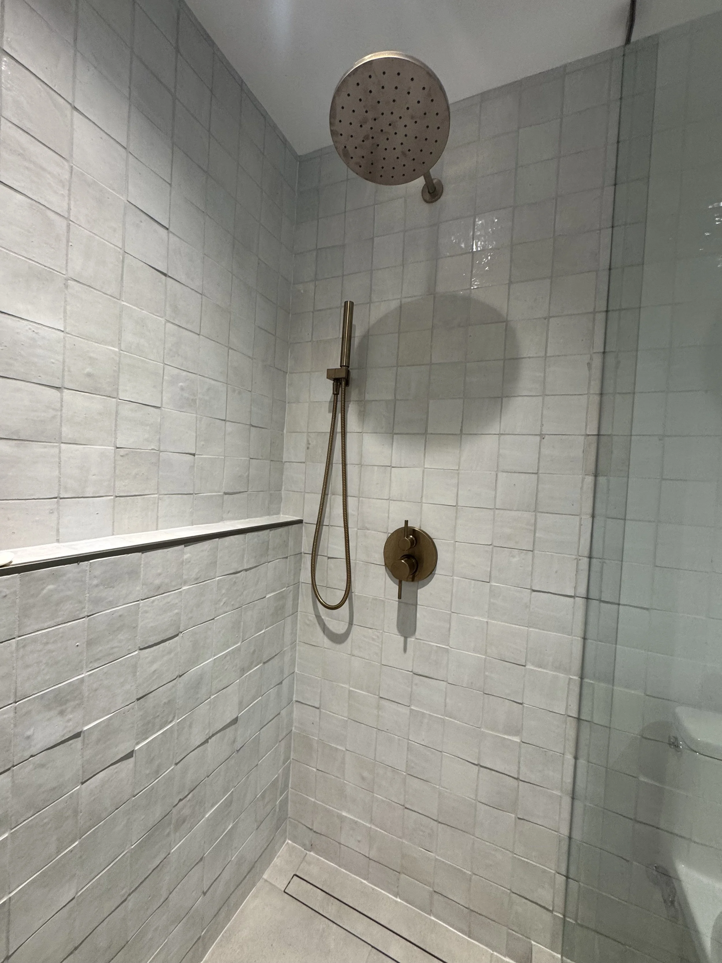 lynn-valley-townhouse-ensuite-conversion - After - 25.jpg