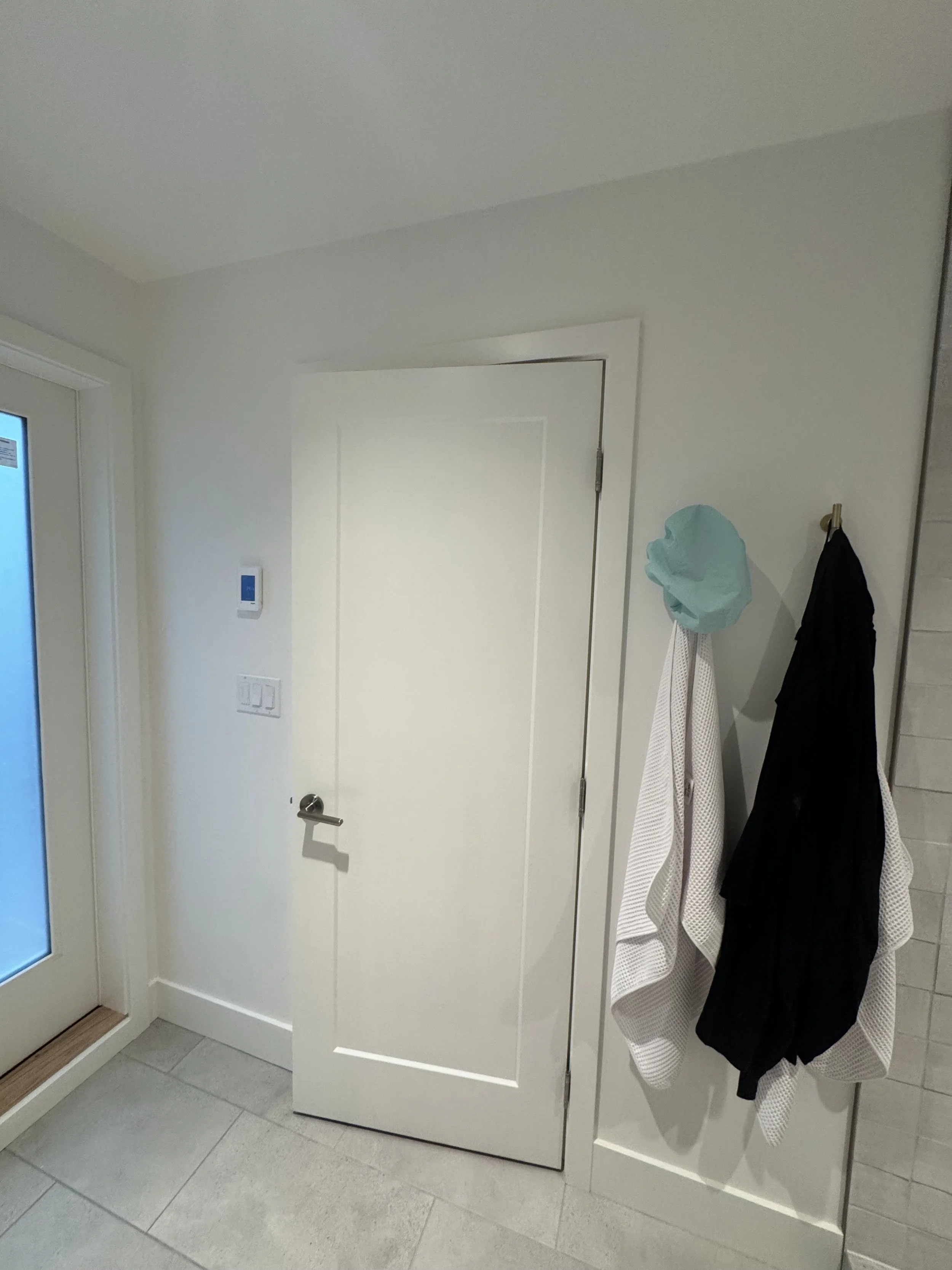 lynn-valley-townhouse-ensuite-conversion - After - 28.jpg