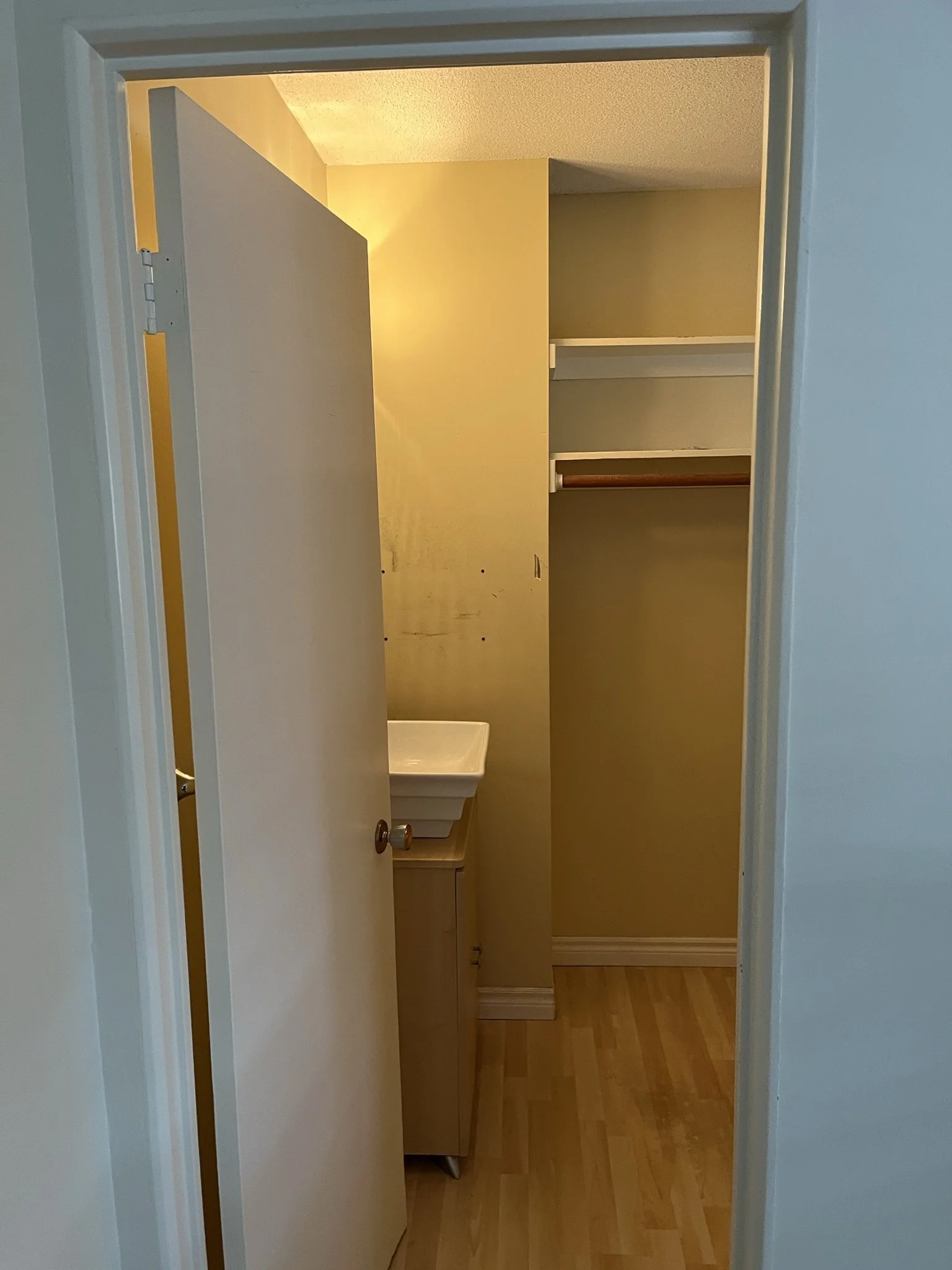 lynn-valley-townhouse-ensuite-conversion - Before - 01.jpg