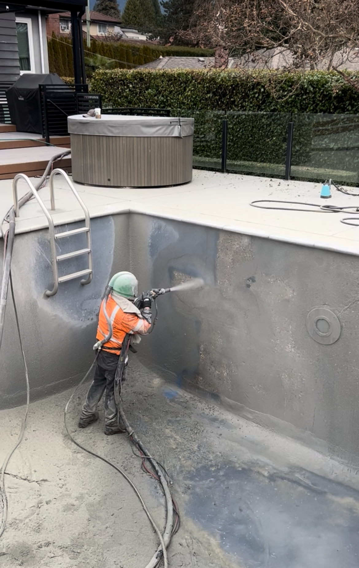 west-vancouver-pool-repair+-+Before+-+09.png