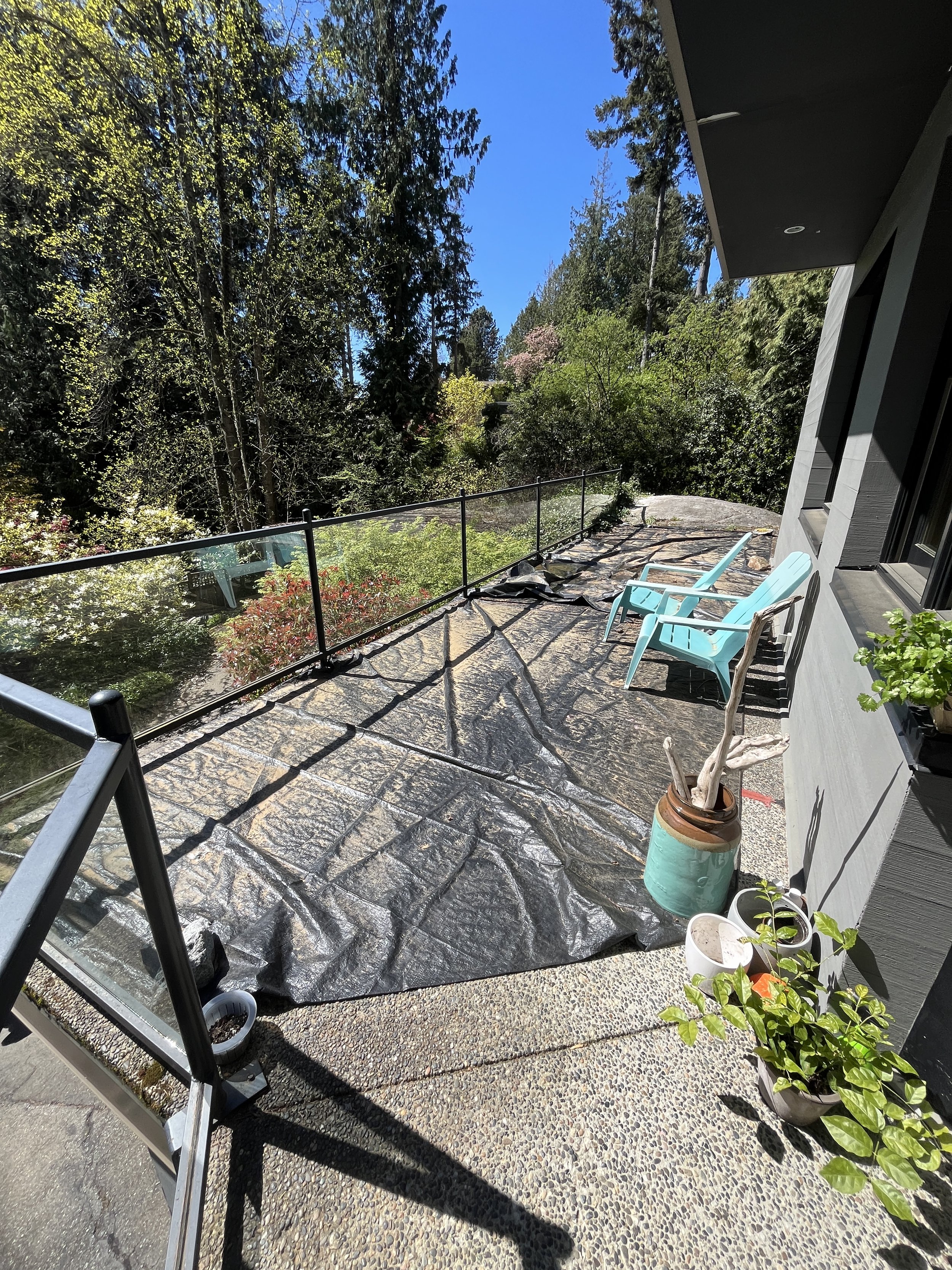 west-vancouver-exterior-renovation - Before - 03.jpg