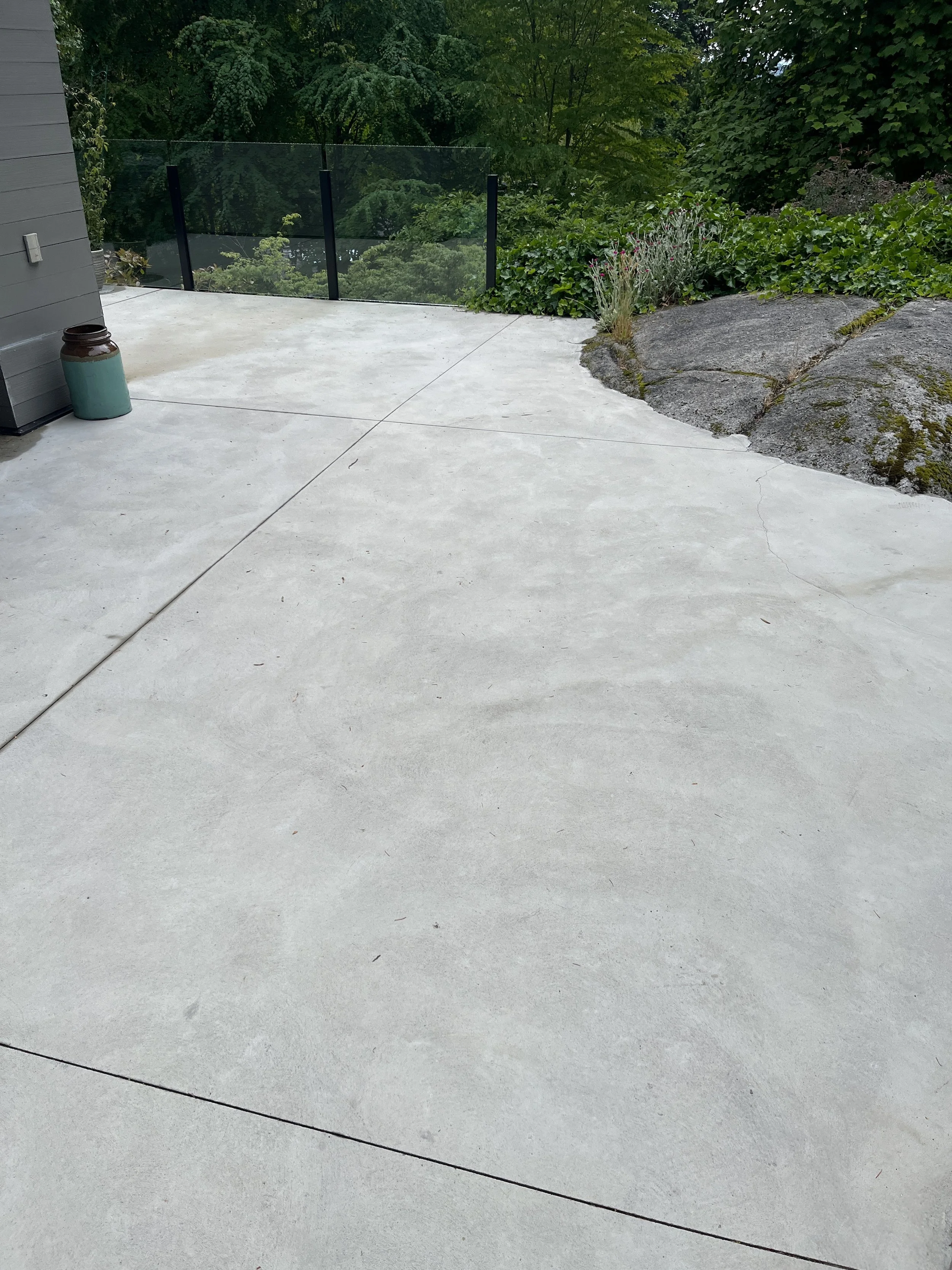 west-vancouver-exterior-renovation - After - 05.jpg