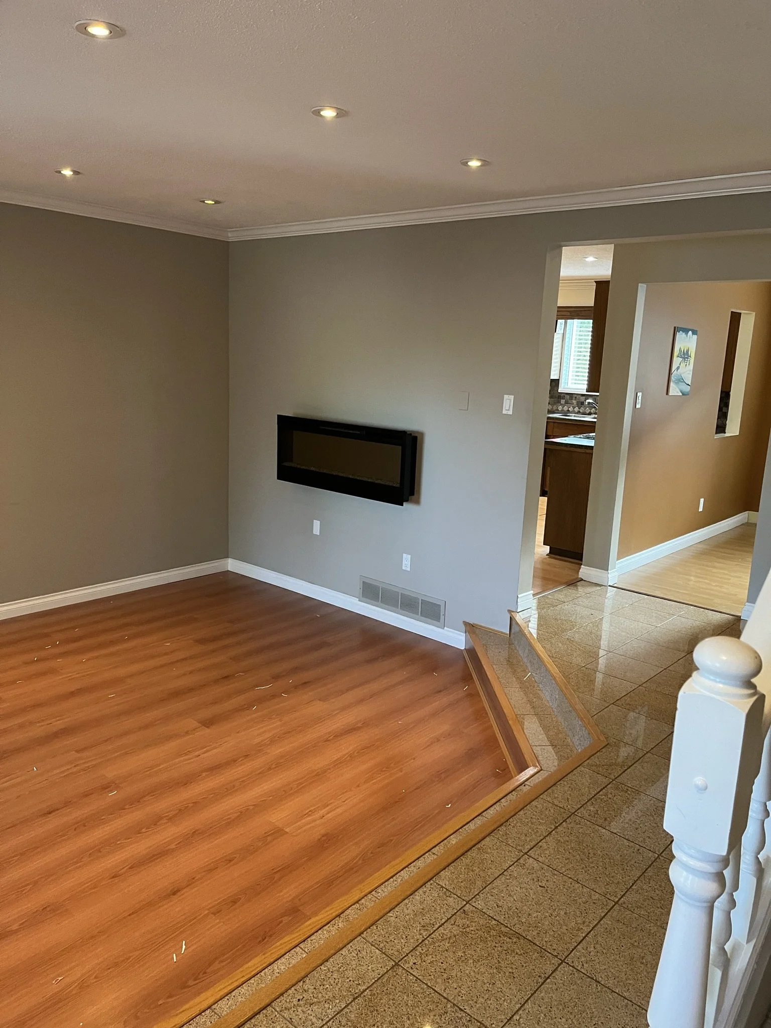 delta-home-renovation - Before - 01.jpg