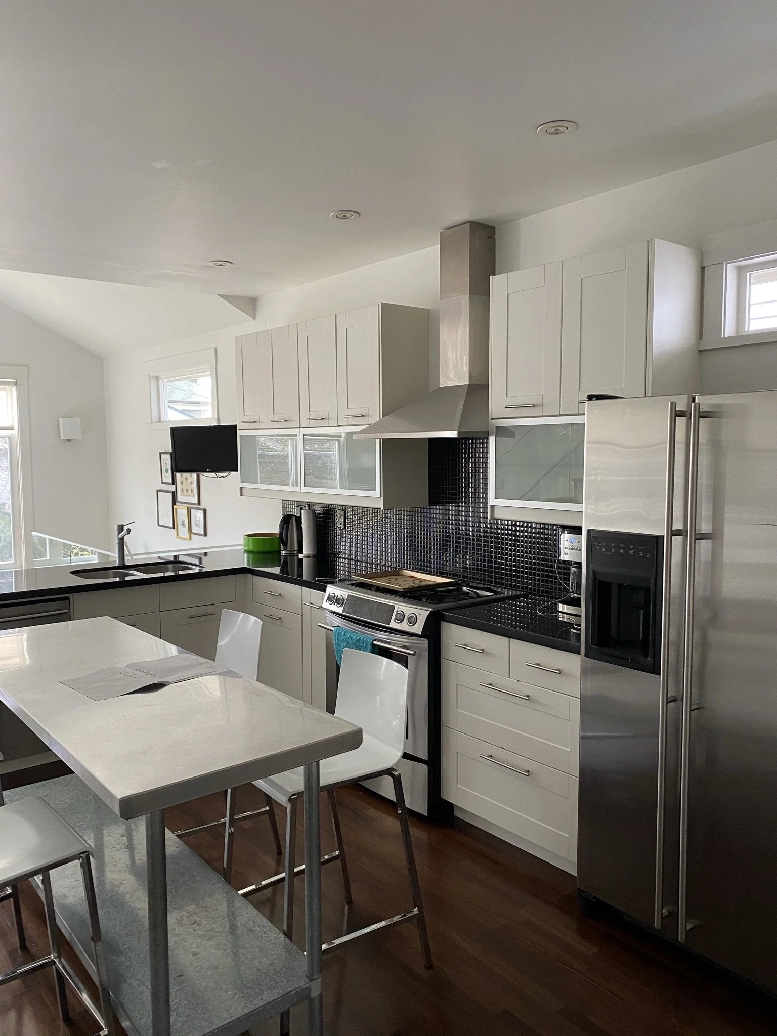east-vancouver-home-renovation - Before - 06.jpg