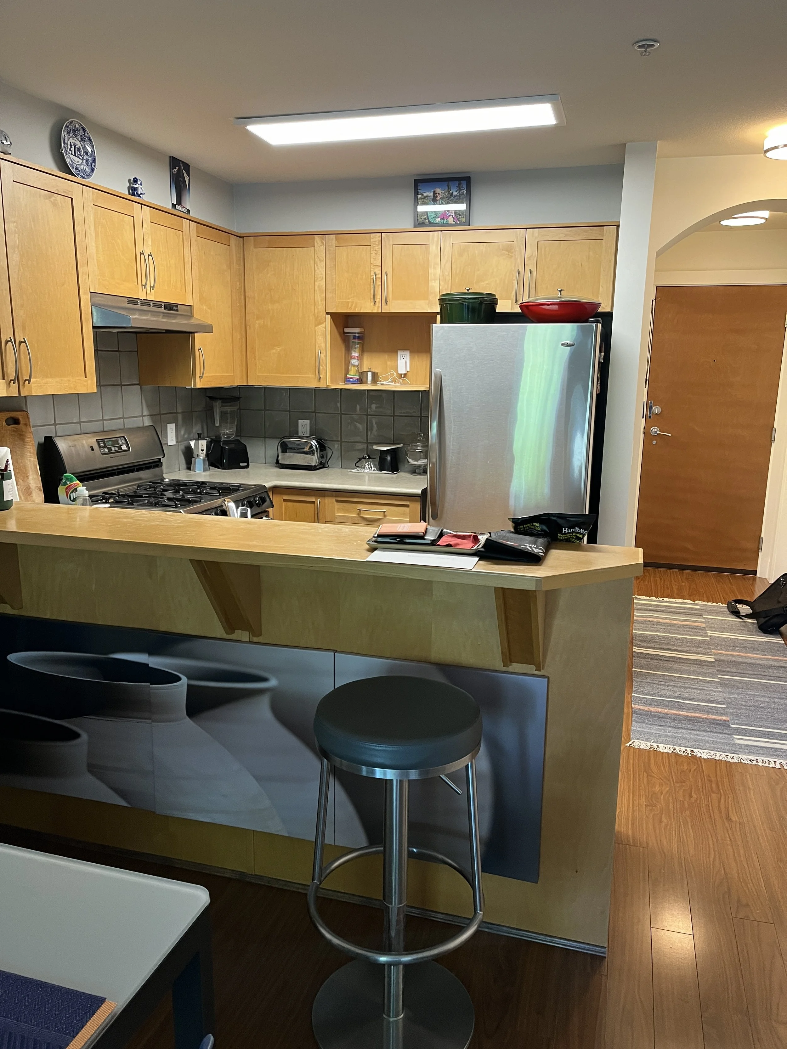 vancouver-kitchen-bathroom-renovation - Before - 03.jpg