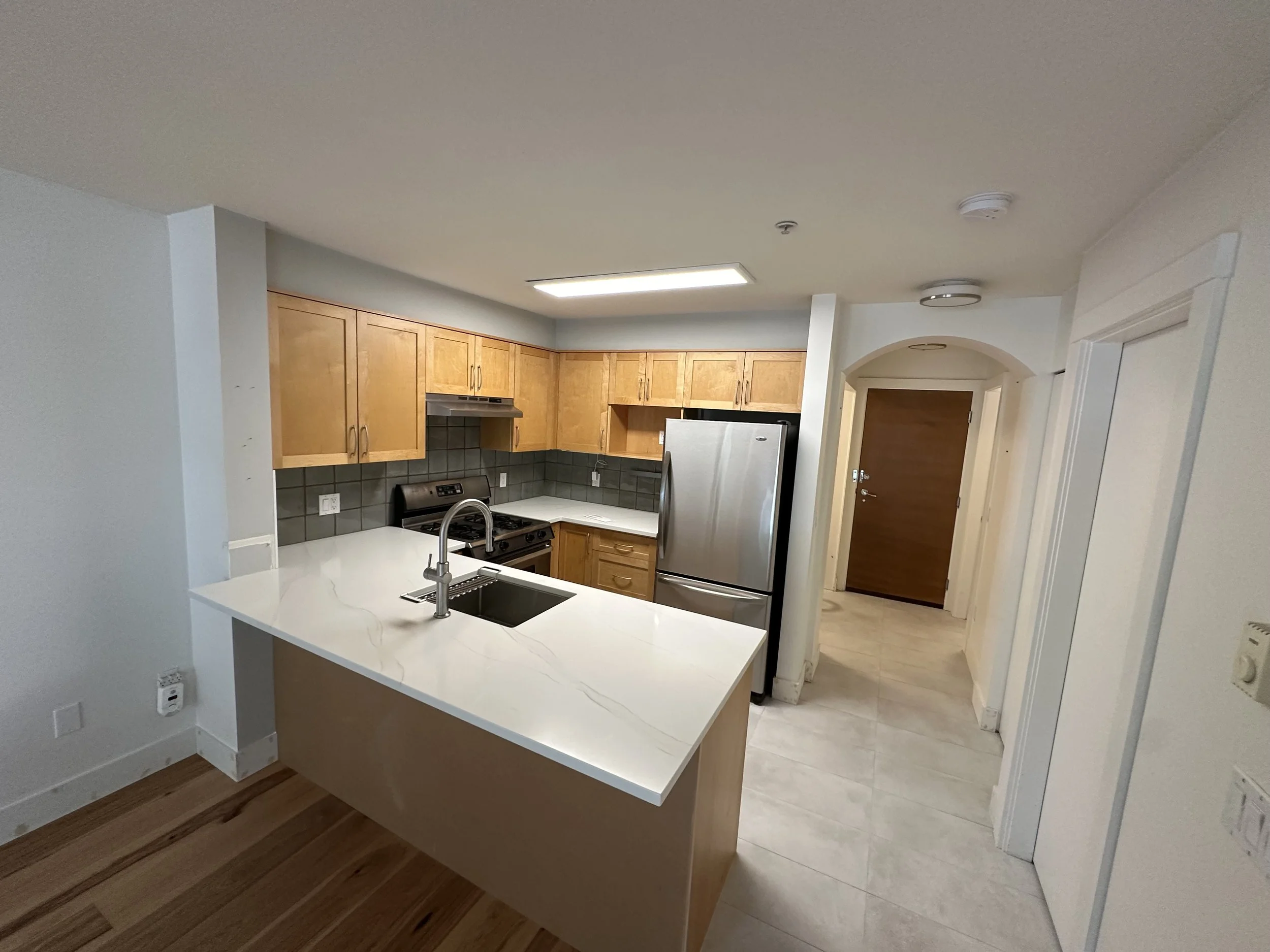 Kitsilano Condo Kitchen and Bathroom Renovation