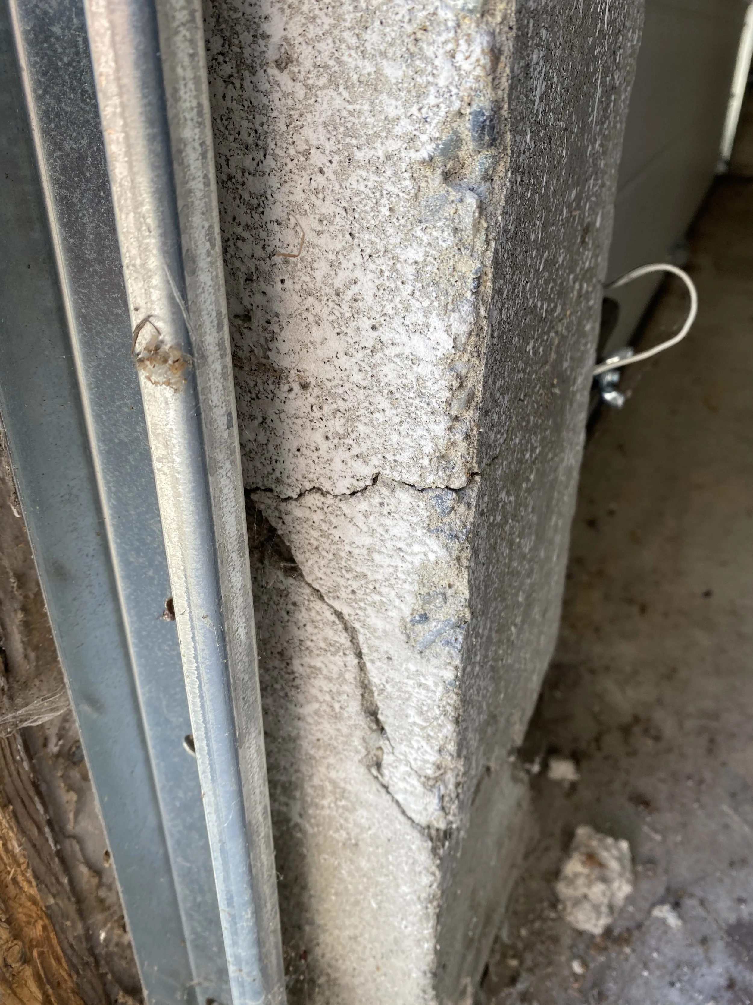 vancouver-garage-structural-repair_-_Before_-_04.jpg