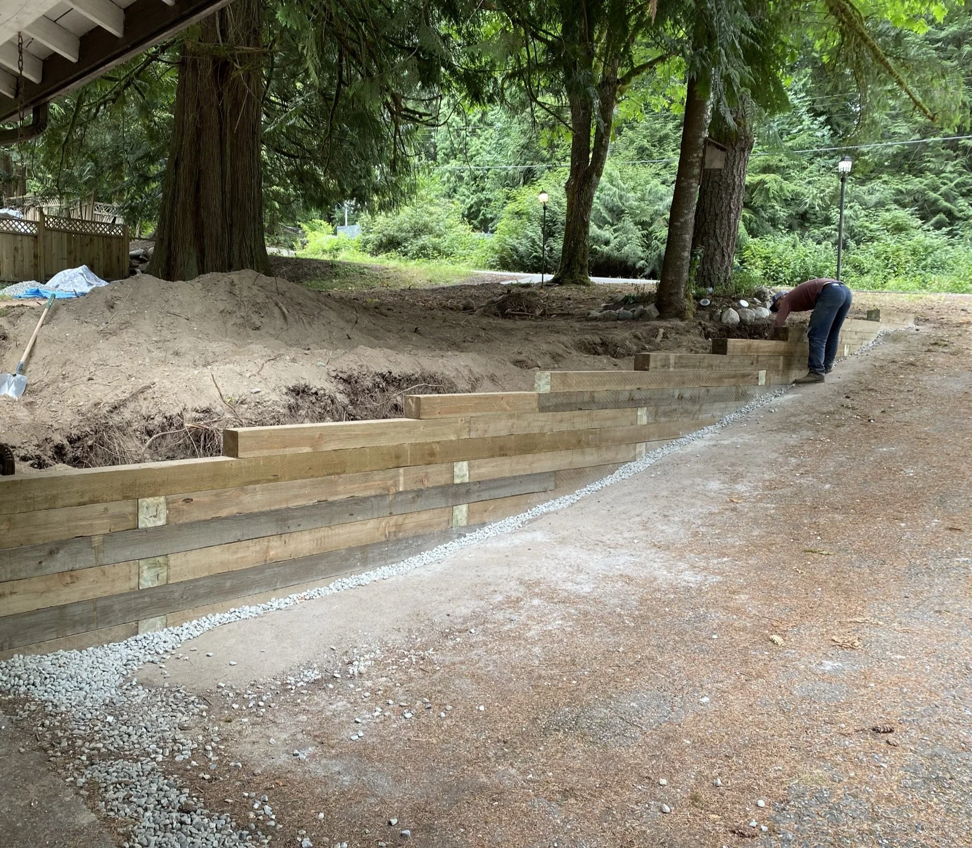 pitt-meadows-retaining-wall-repair - After - 02.jpg