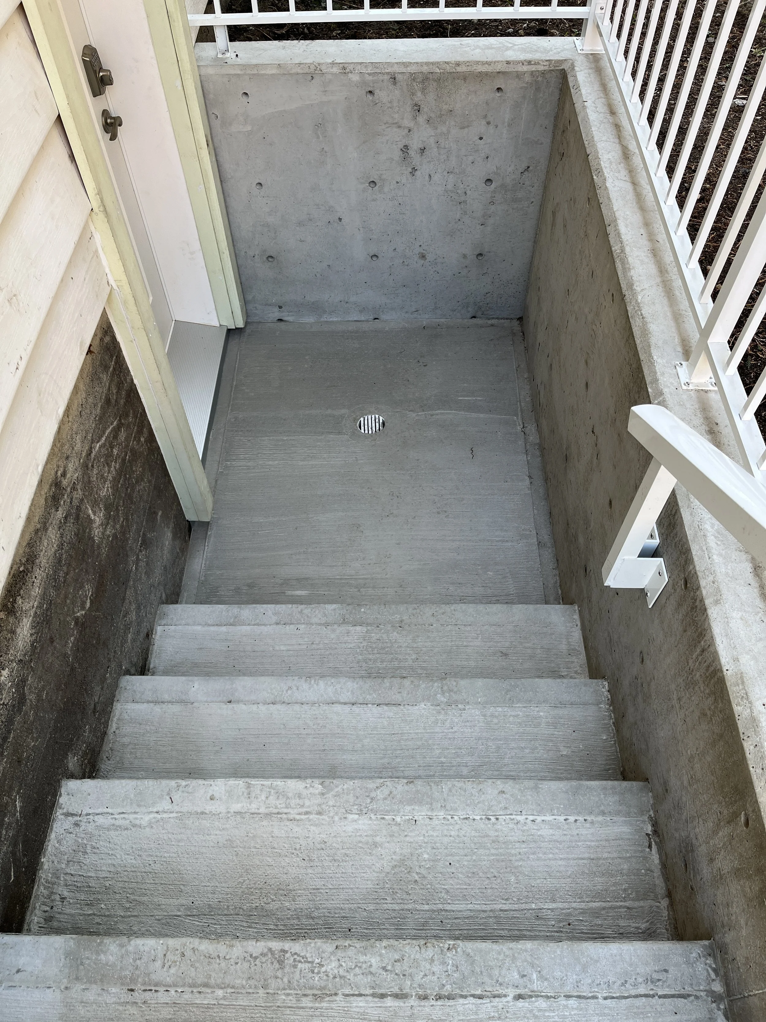 north-vancouver-basement-entry-build - After - 04.jpg
