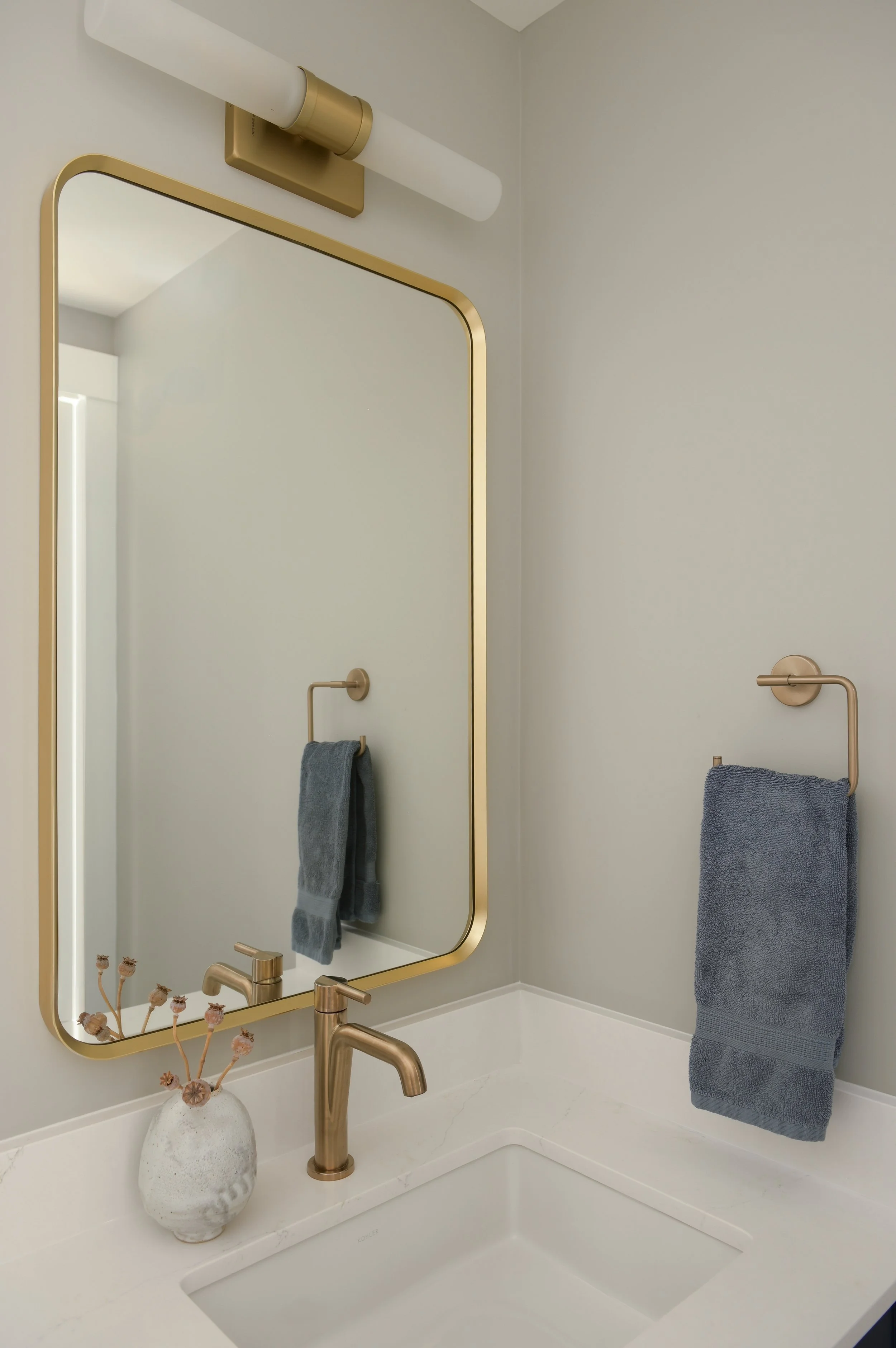 east-vancouver-kitchen-bathroom-renovation - After - 27.jpg