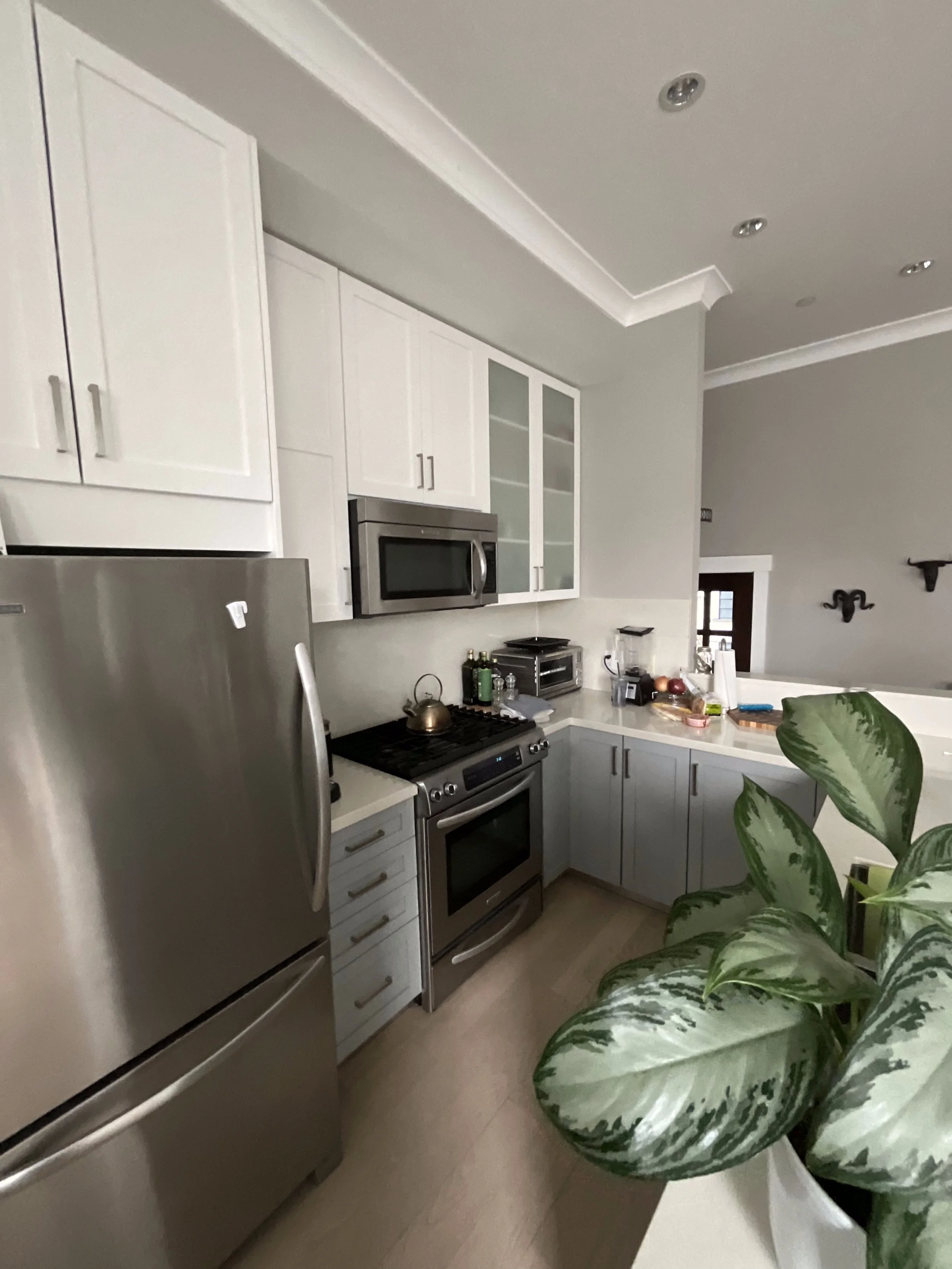 east-vancouver-kitchen-bathroom-renovation - Before - 08.jpg