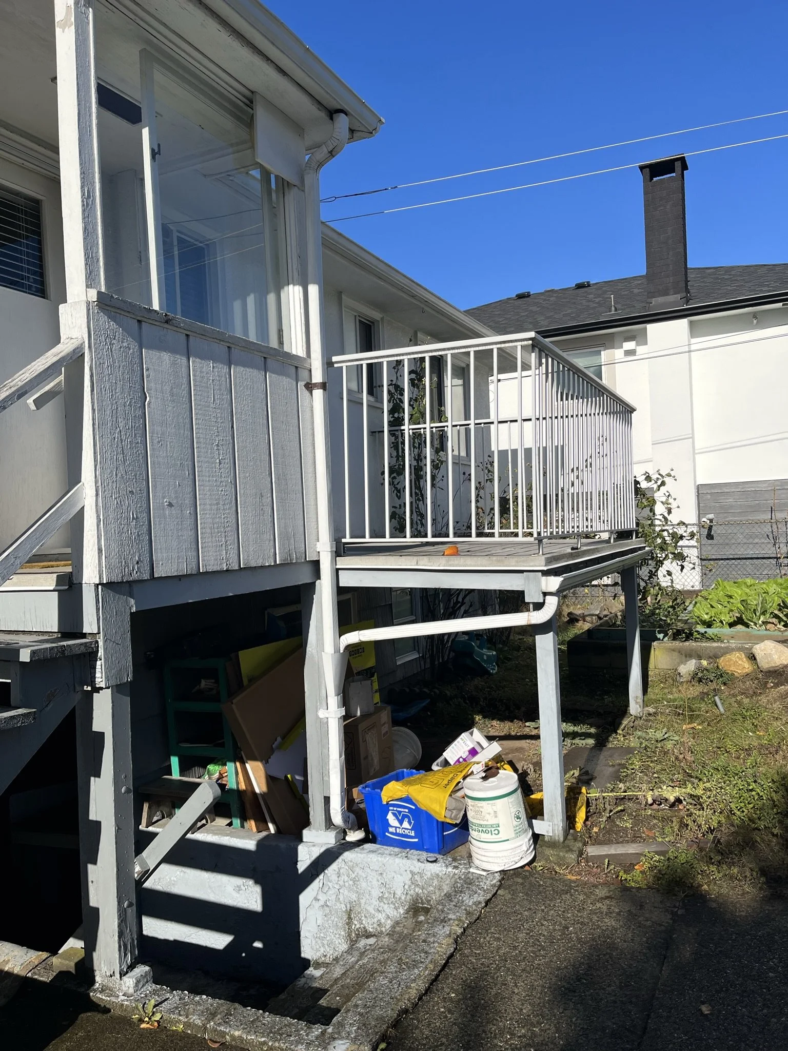 east-vancouver-basement-suite-conversion - Before - 01.jpg