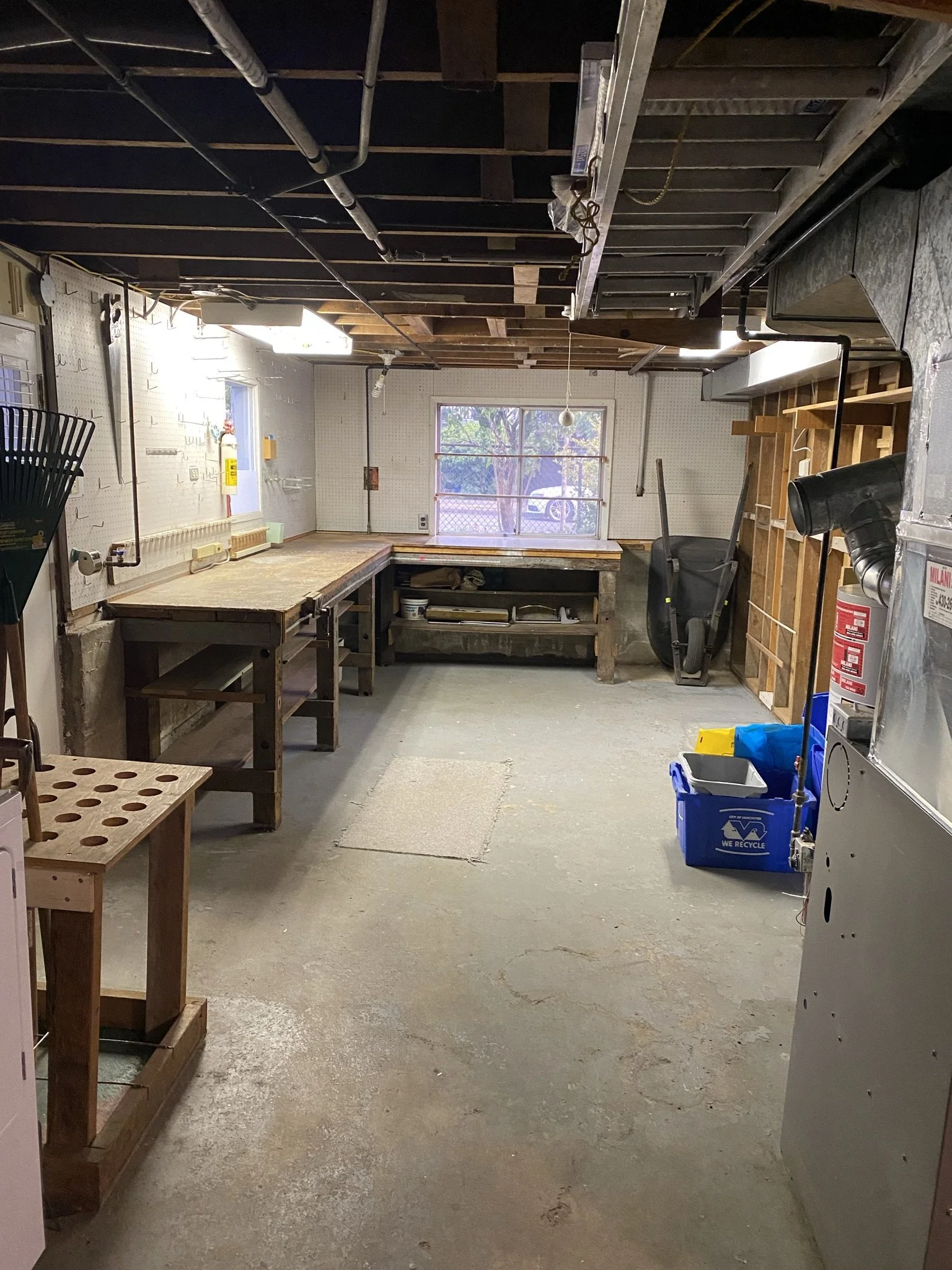east-vancouver-basement-suite-conversion - Before - 11.jpg