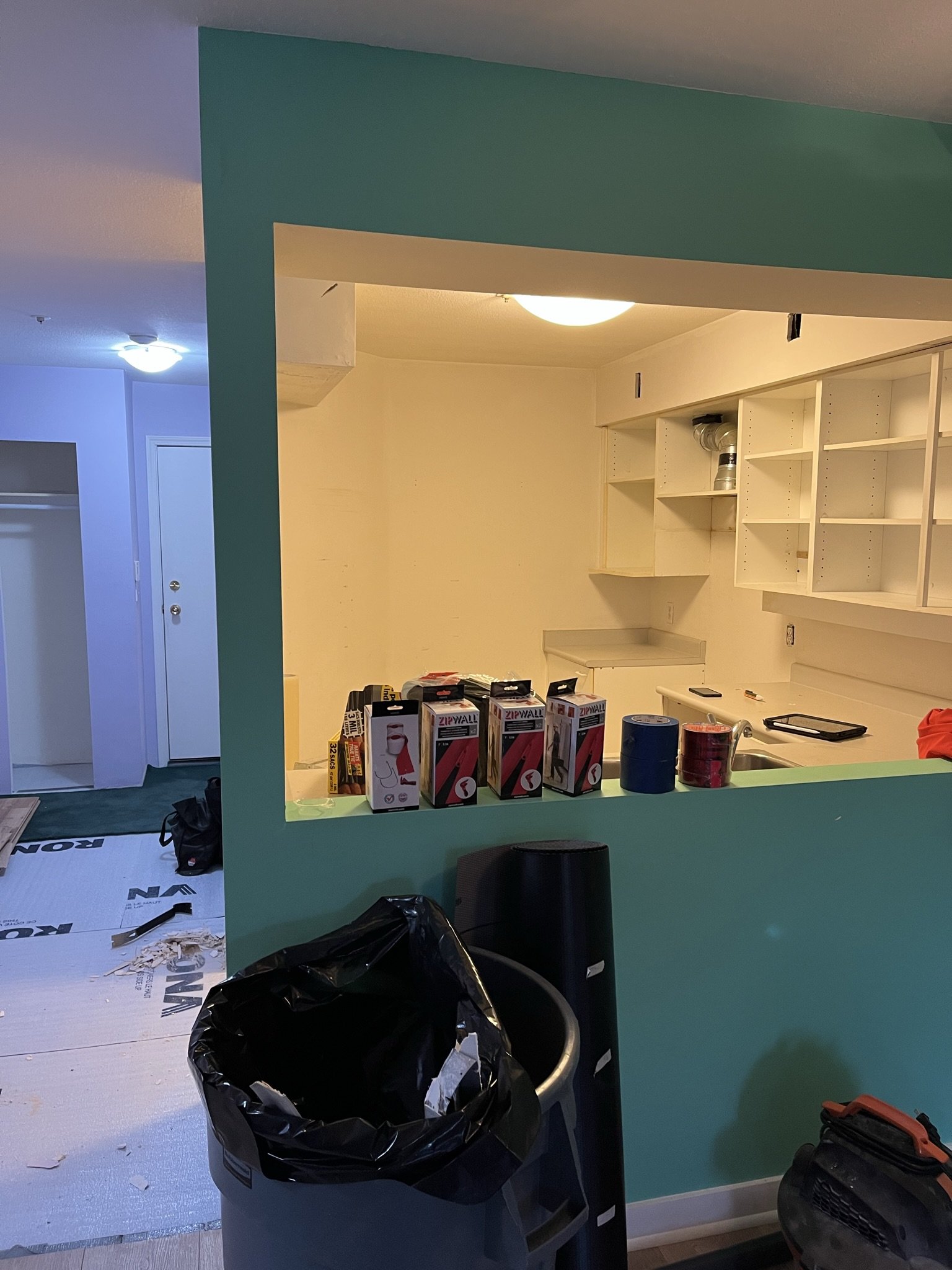 east-vancouver-condo-kitchen-renovation - Before - 05.jpg