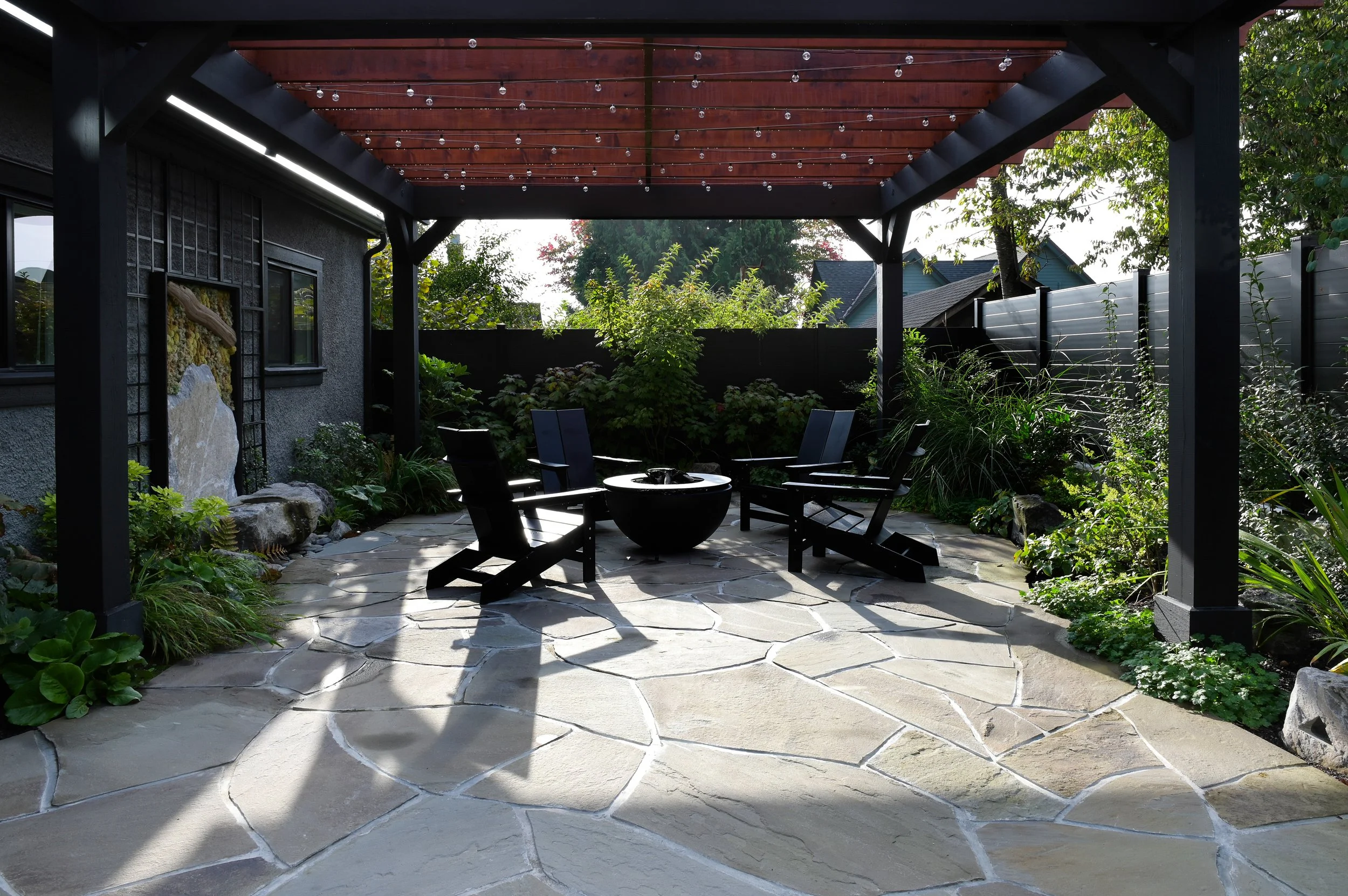 new-westminster-retaining-wall-exterior-renovation - After - 01.jpg