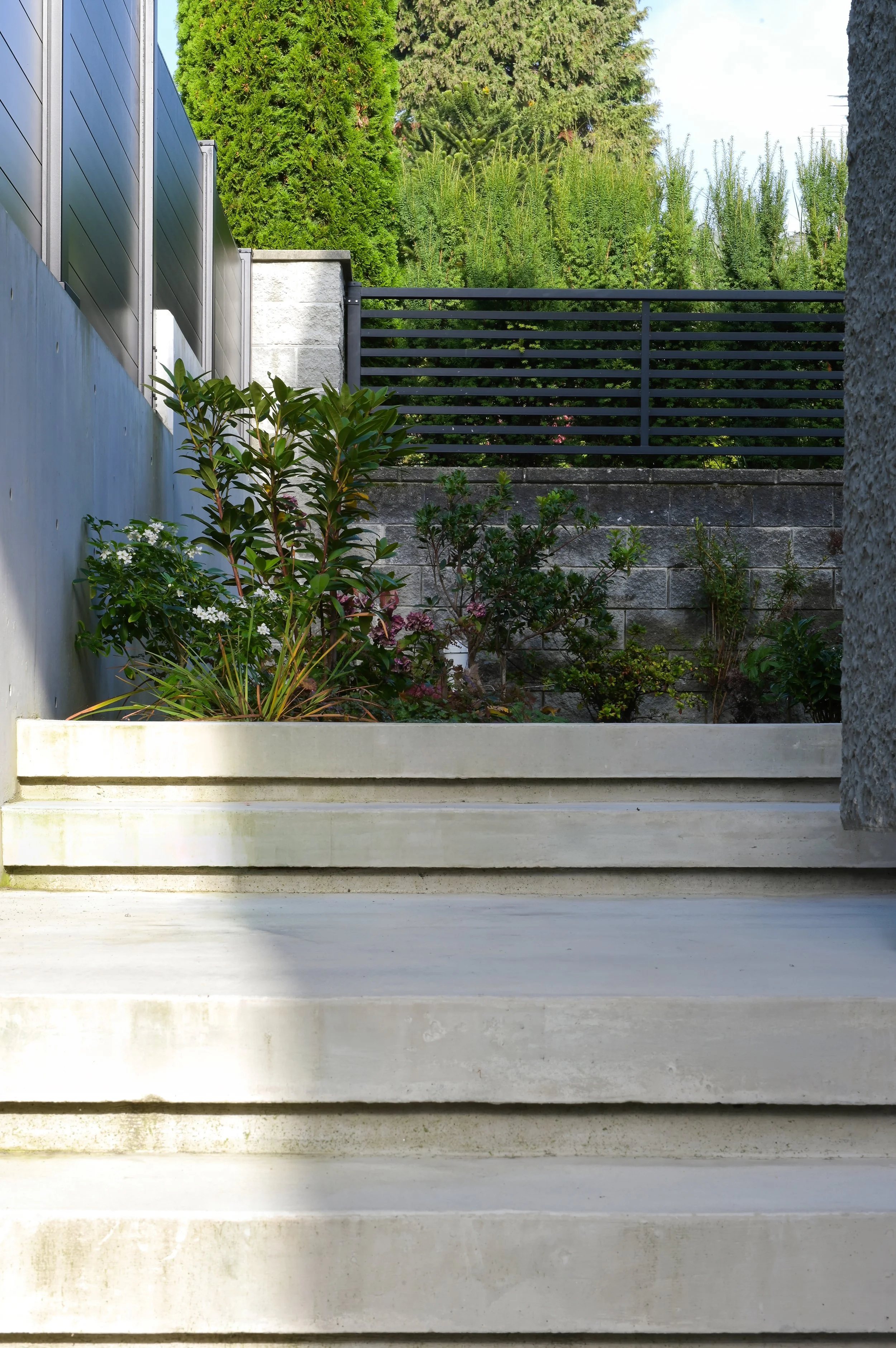 new-westminster-retaining-wall-exterior-renovation - After - 18.jpg