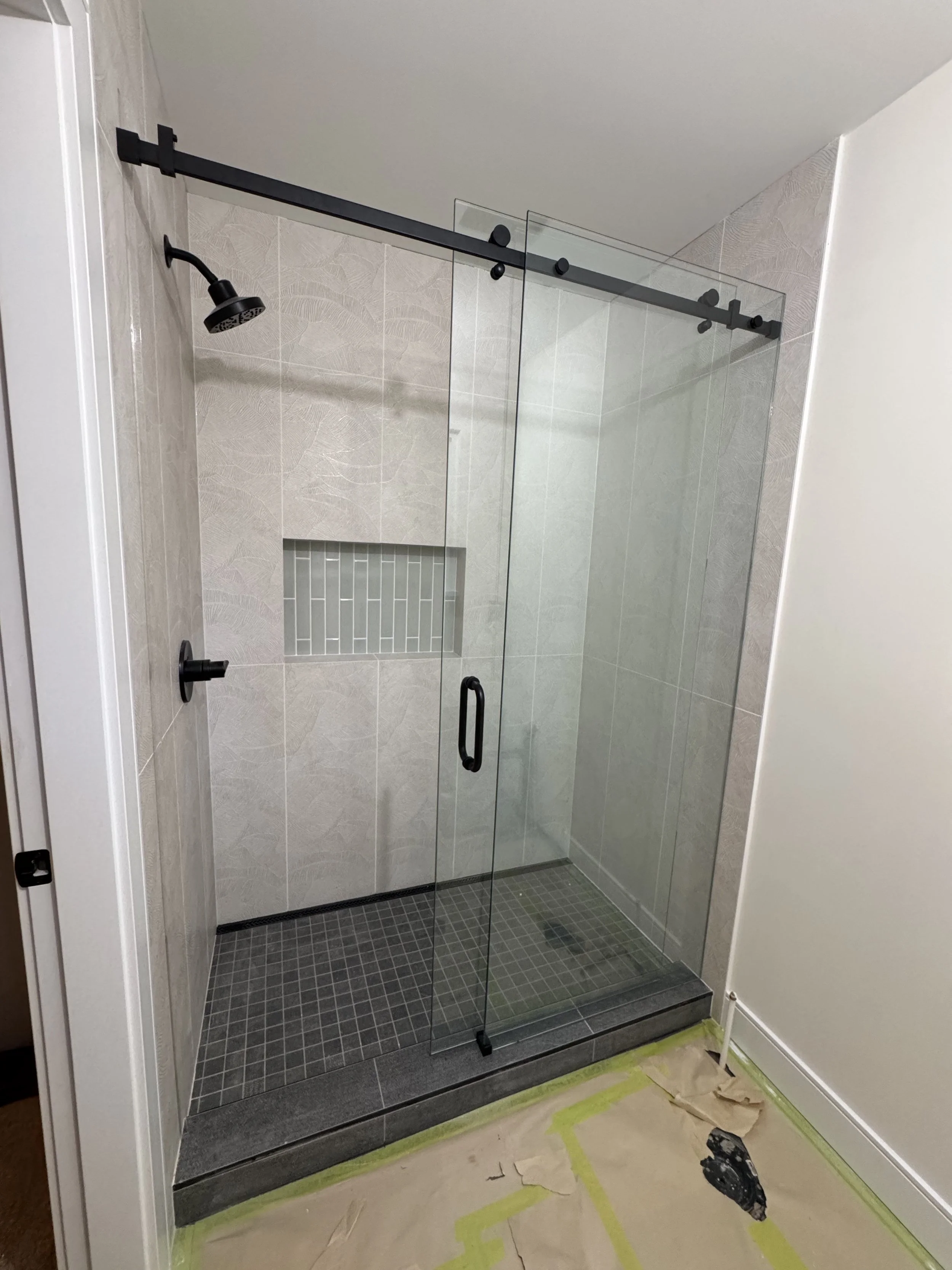 lynn-valley-split-level-interior-renovation - After - 01.jpg