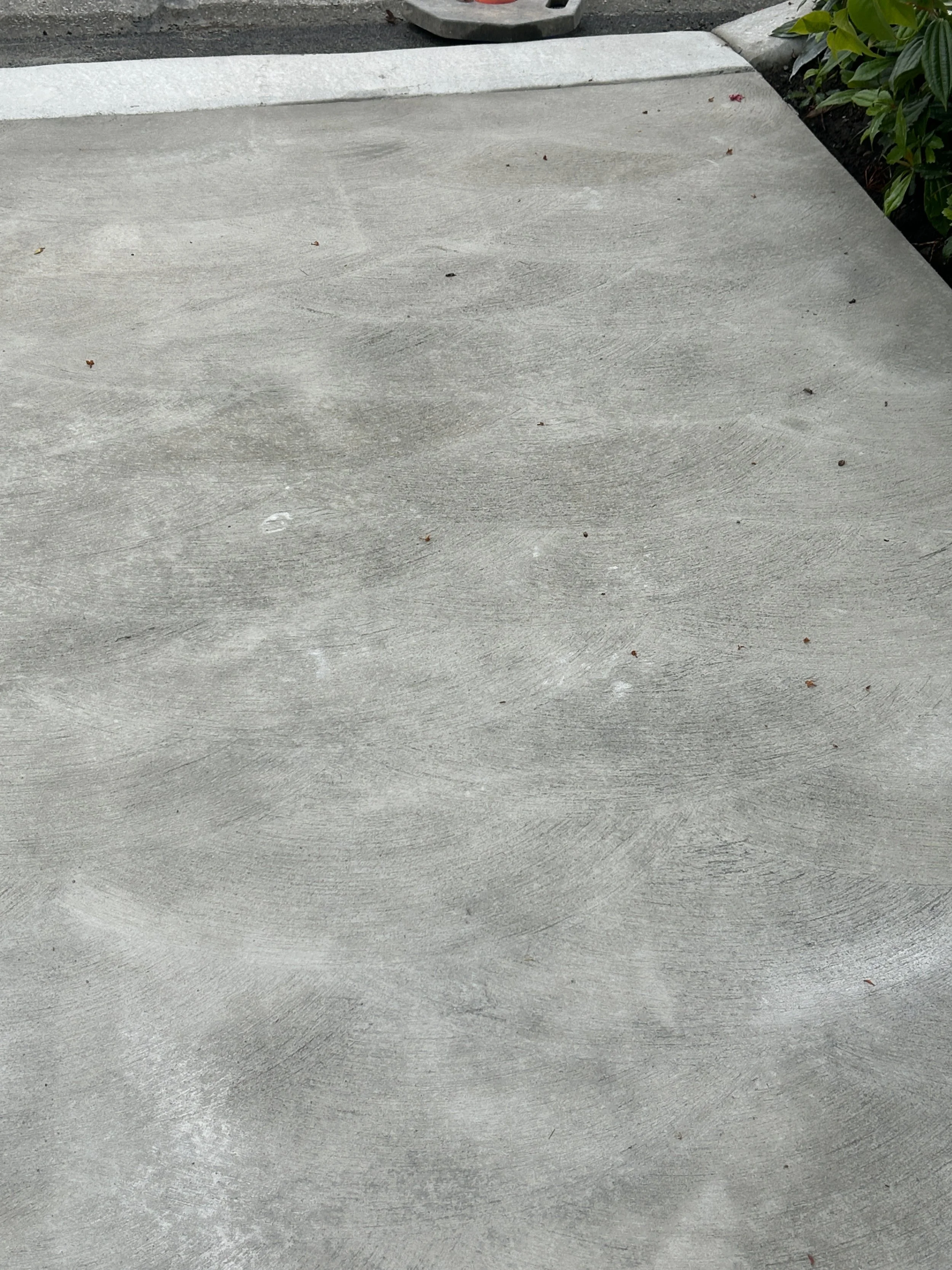 edgemont-concrete-driveway-replacement - After - 02.jpg