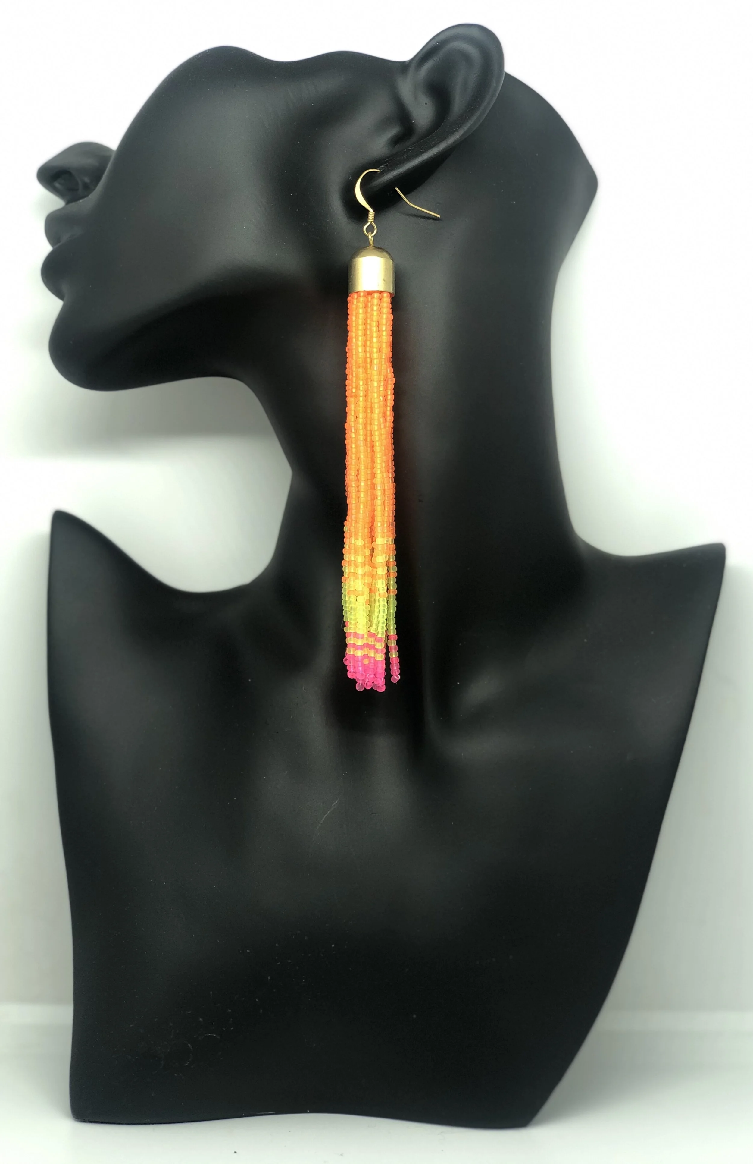 39E4ED38-4022-4B81-8A26-B32756286070