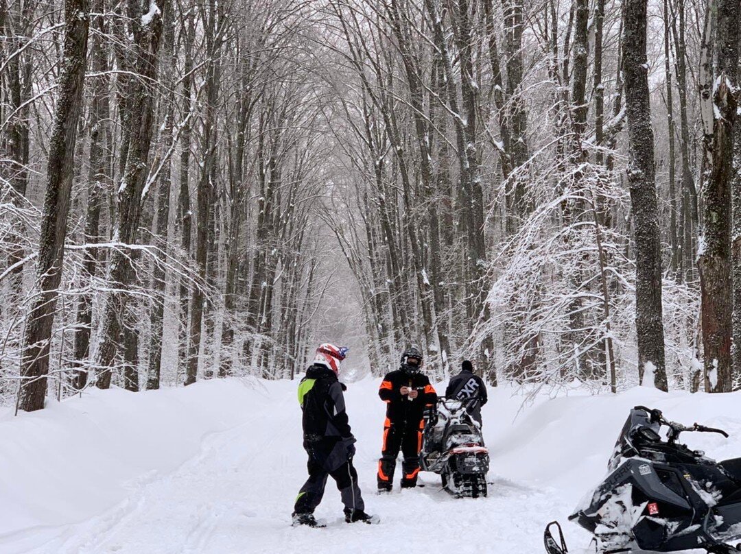Thank you Hamilton's North Coast Adventures and your crew for helping out with our latest snowmobile shoot!  You guys rock!! What a great day on the trails!

#PureMichigan #uptrailreport #uptravel #snowmobiletrailreport #michigansnowmobiletrailreport